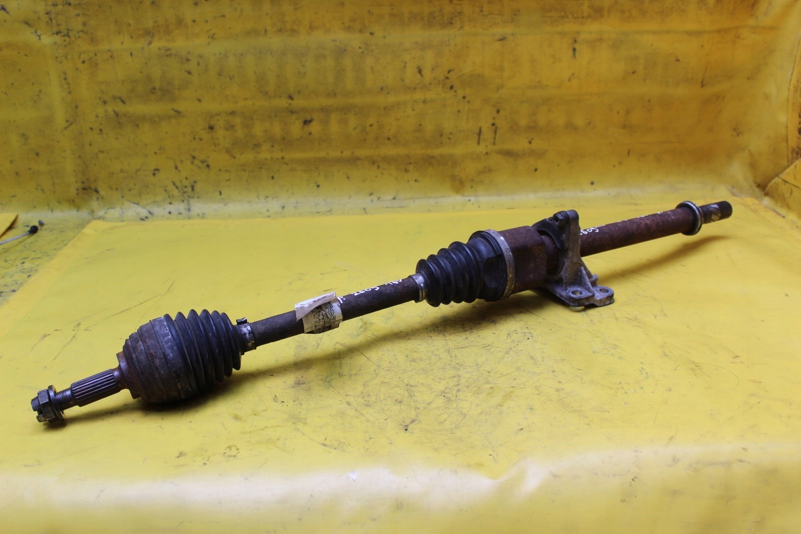 ПРАВАЯ ПОЛУОСЬ CLIO II И 1.4 16V