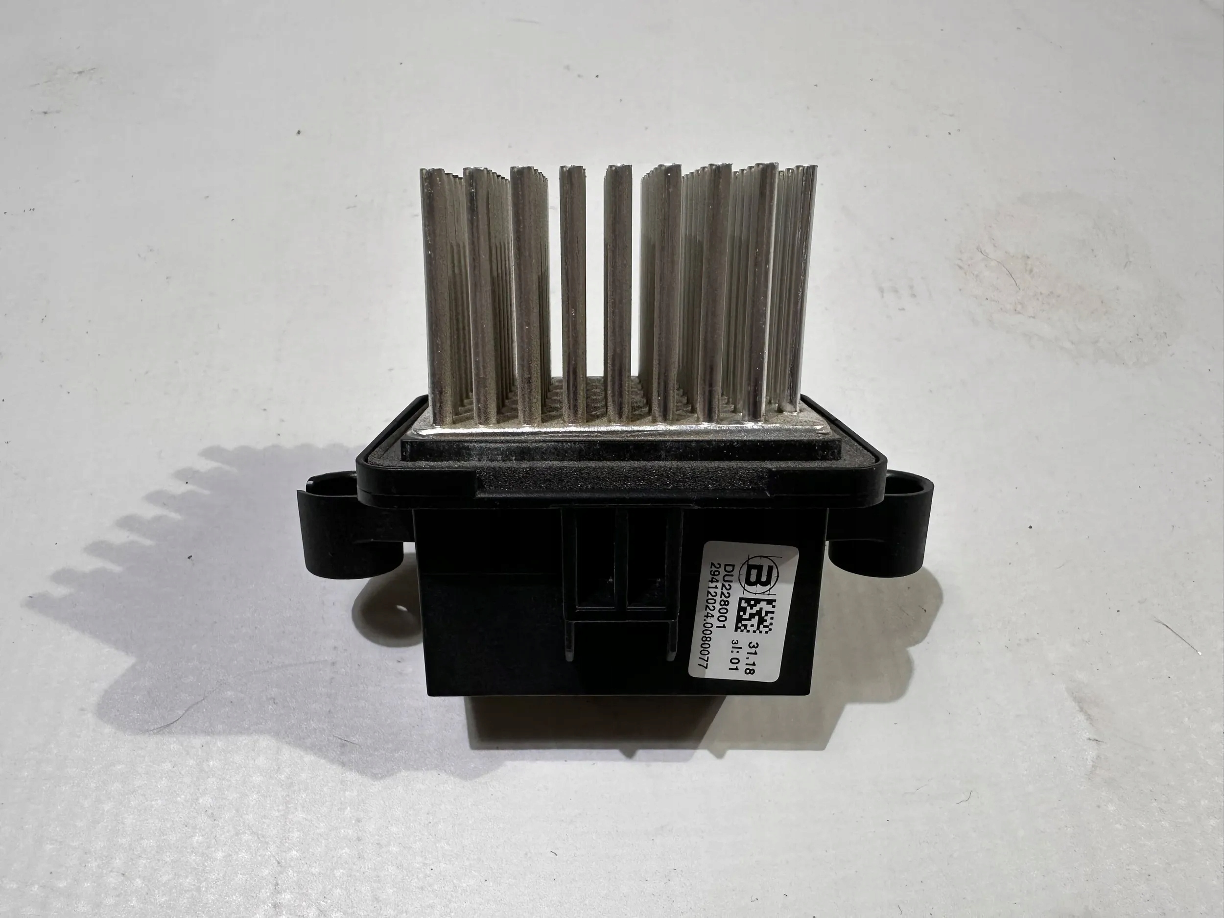 resistor, rheostat, regulator heater fan resistor Chrysler Pacifica 2016 - 2020