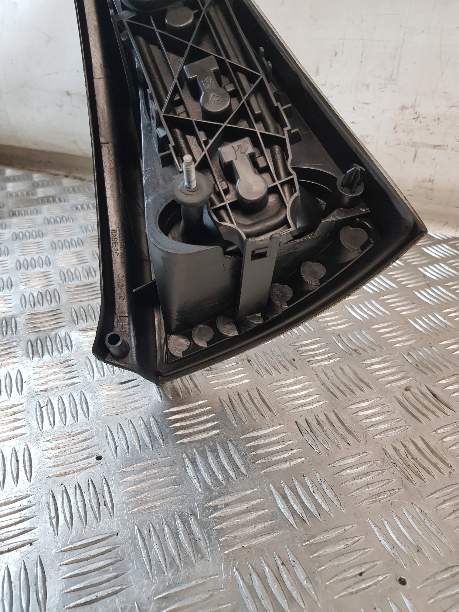 light left rear part + WKLAD CITROEN C3 and 03R