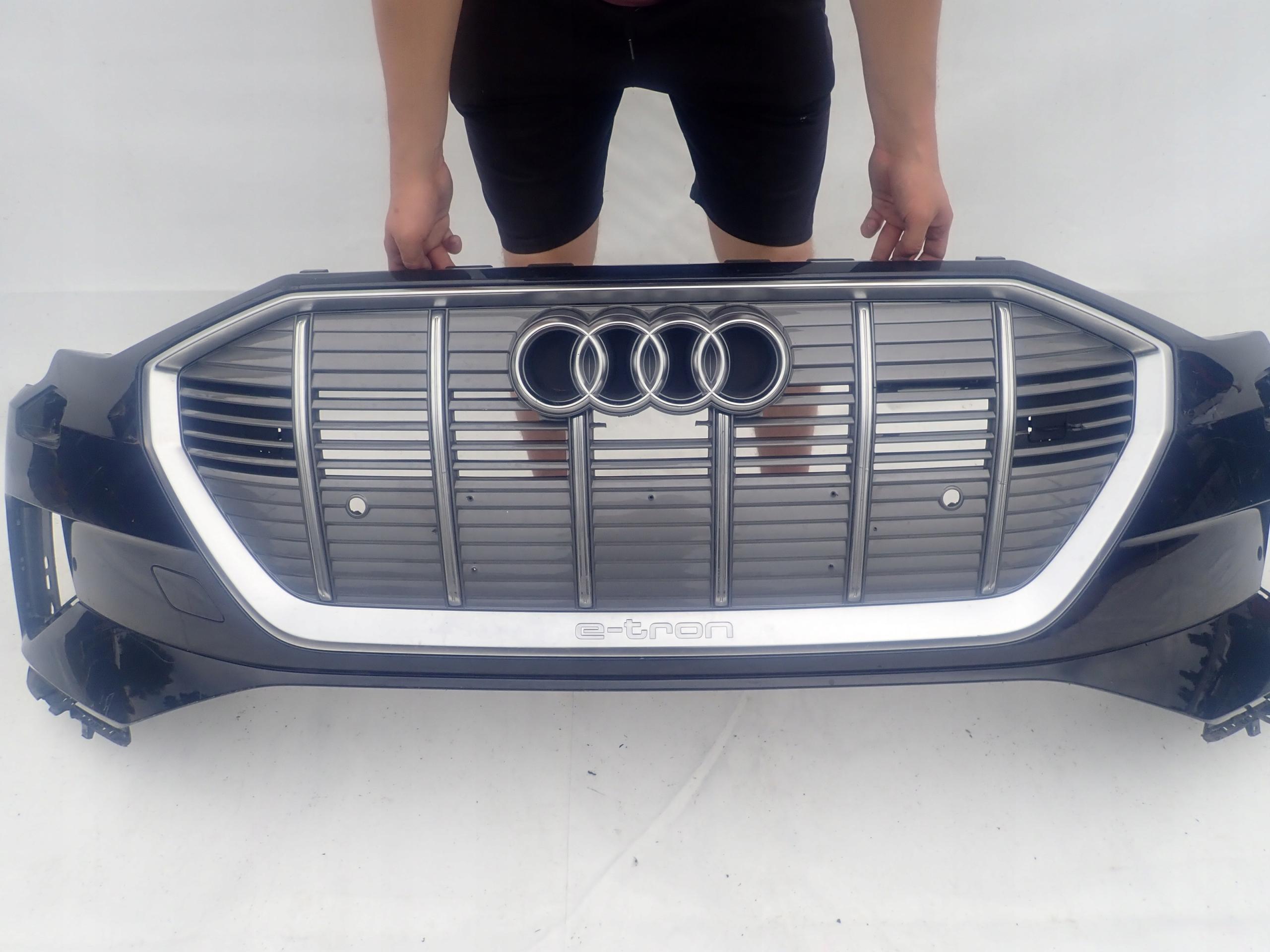 AUDI E-TRON 18- nárazník predok predný SPR PDC