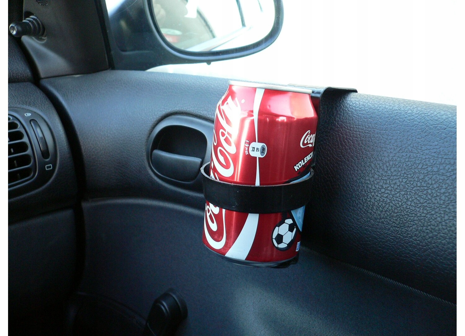 GRATISY# Uchwyt na kubek napój puszkę na drzwi samochodu Producent Carcommerce
