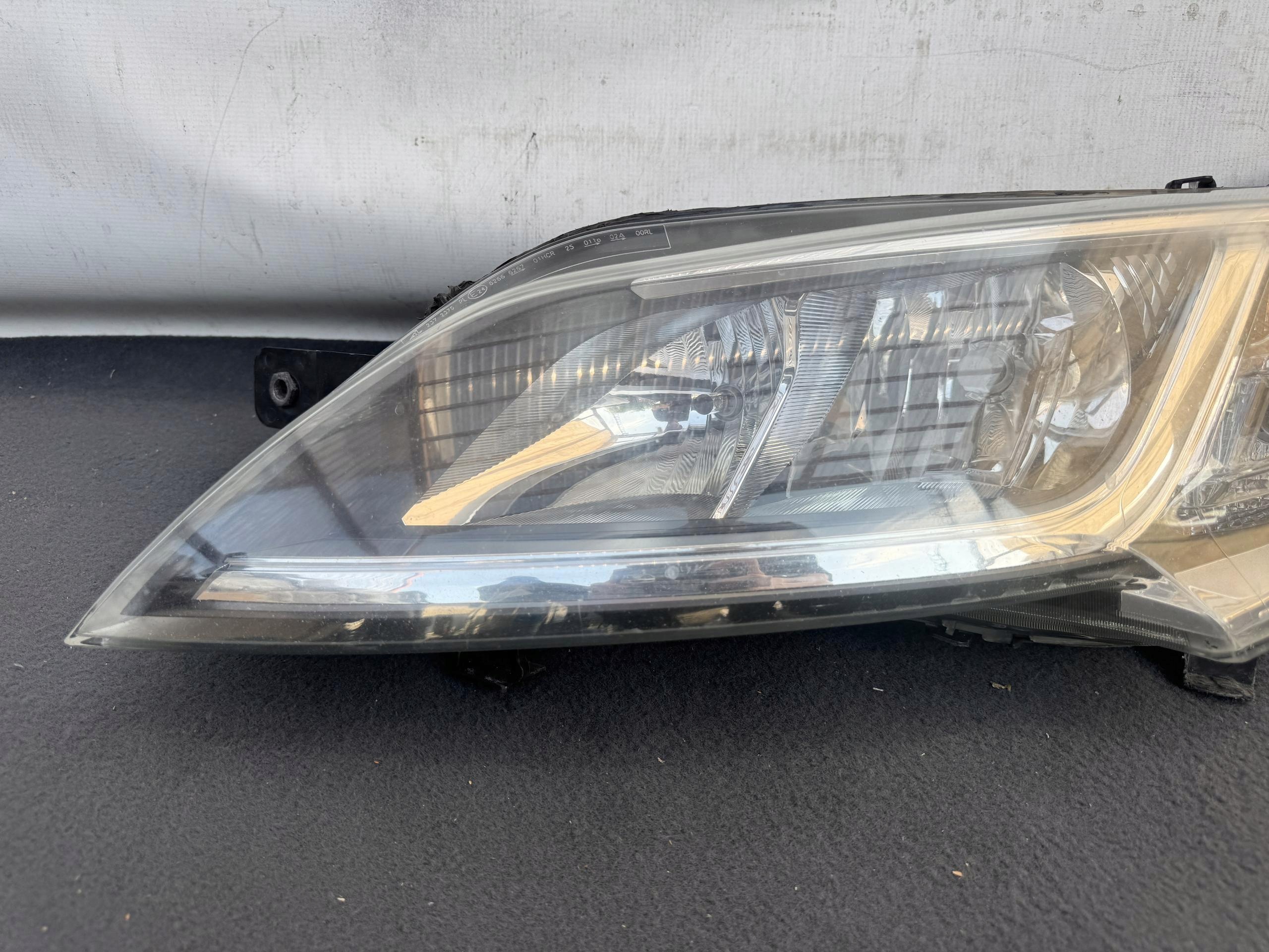 DUCATO Boxer Jumper 14- REFLEKTOR left light front left Jasna ORYG