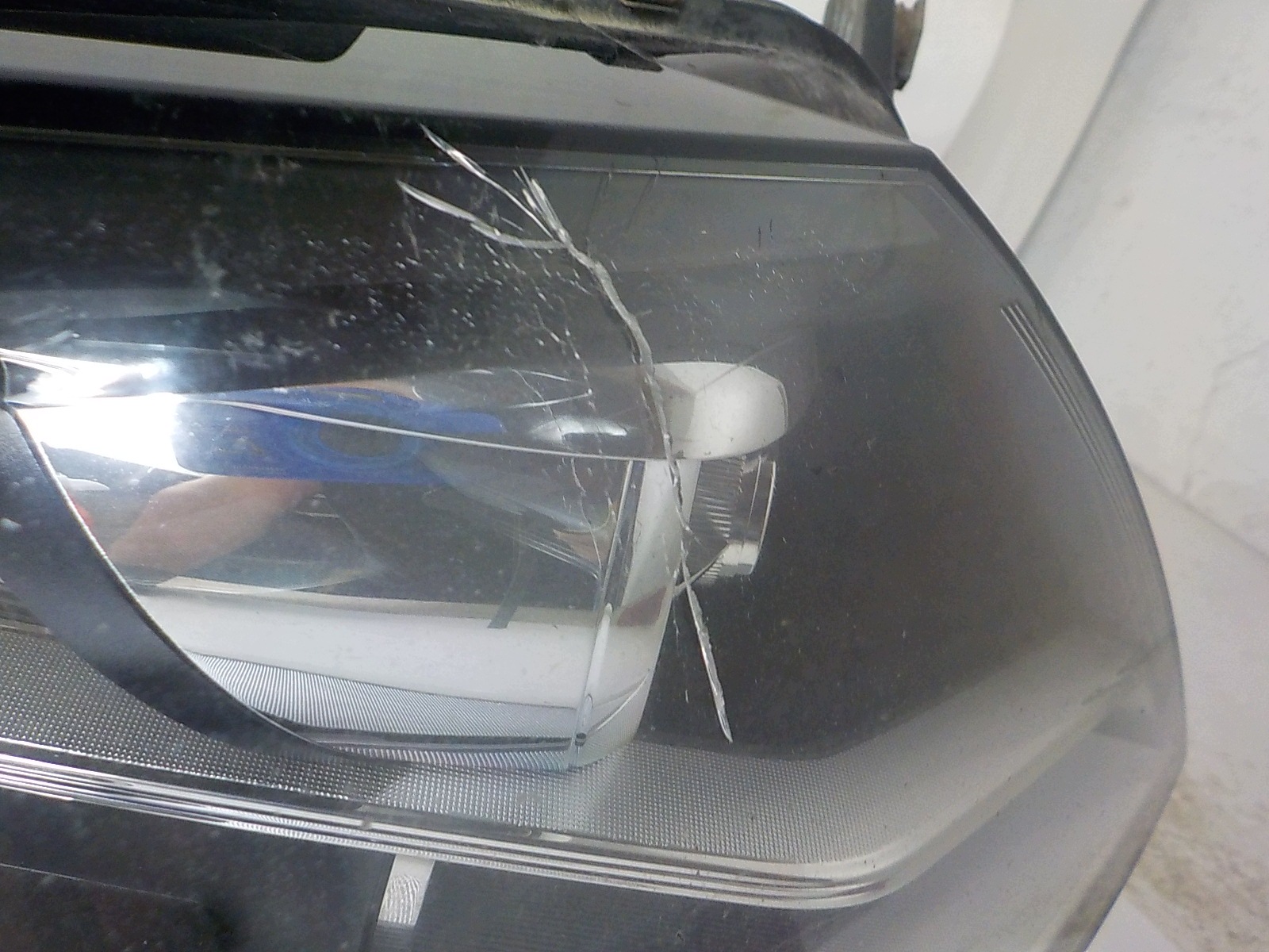 VOLKSWAGEN PASSAT CC LIFT light right front front UK 3C8941032B