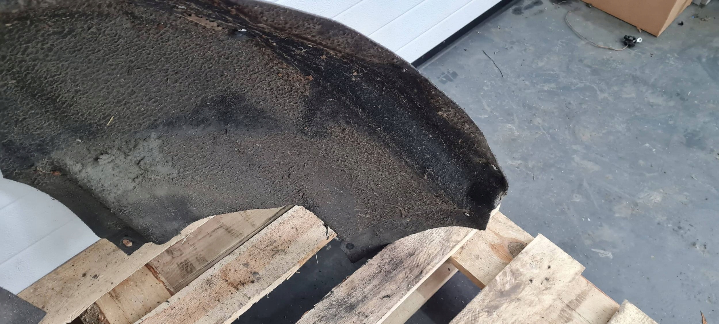 Q5 8R mudguard right right rear part MATERIAL 8R0810172C