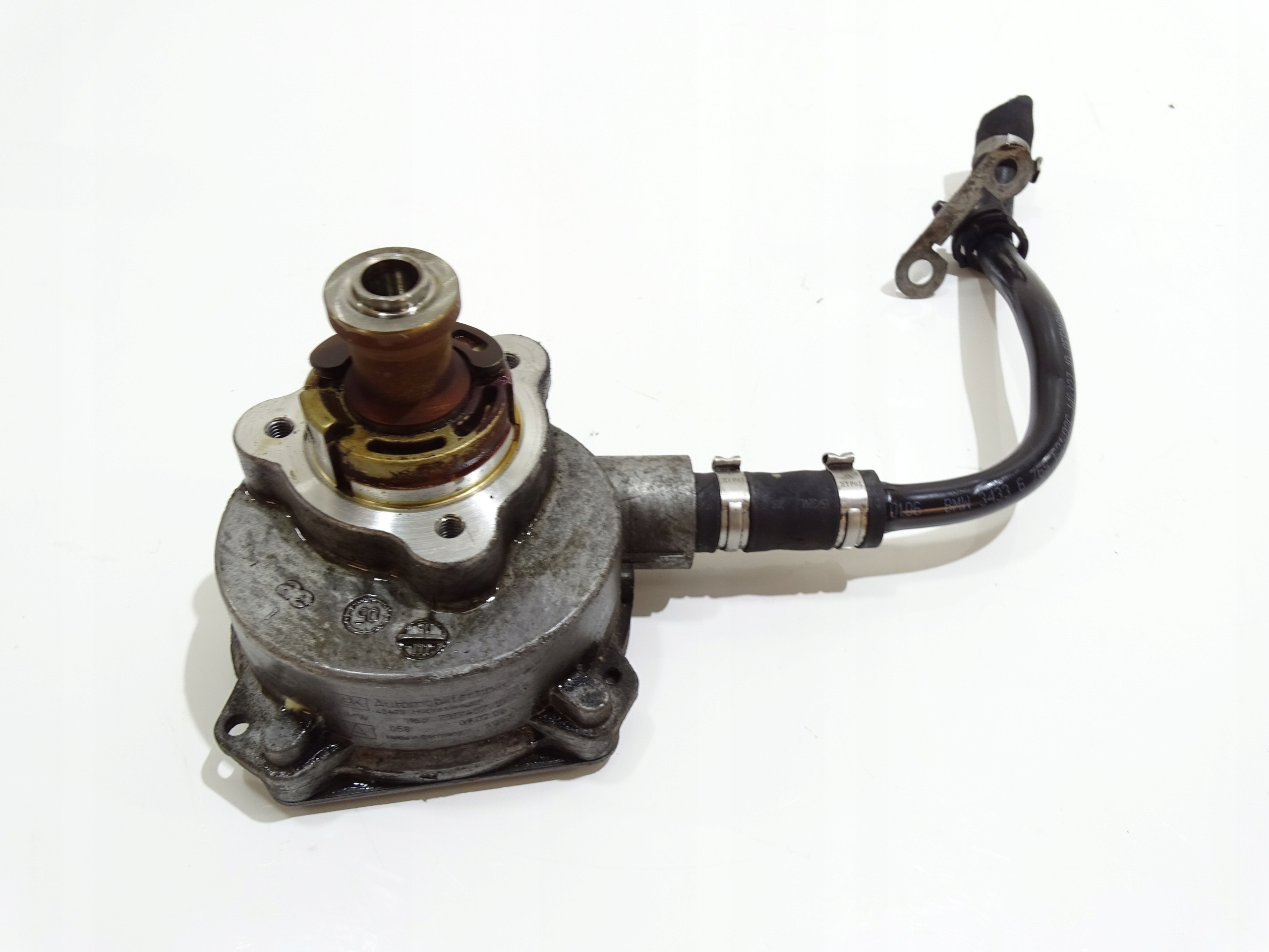 Pompa a vuoto VACUM BMW E60 7519457