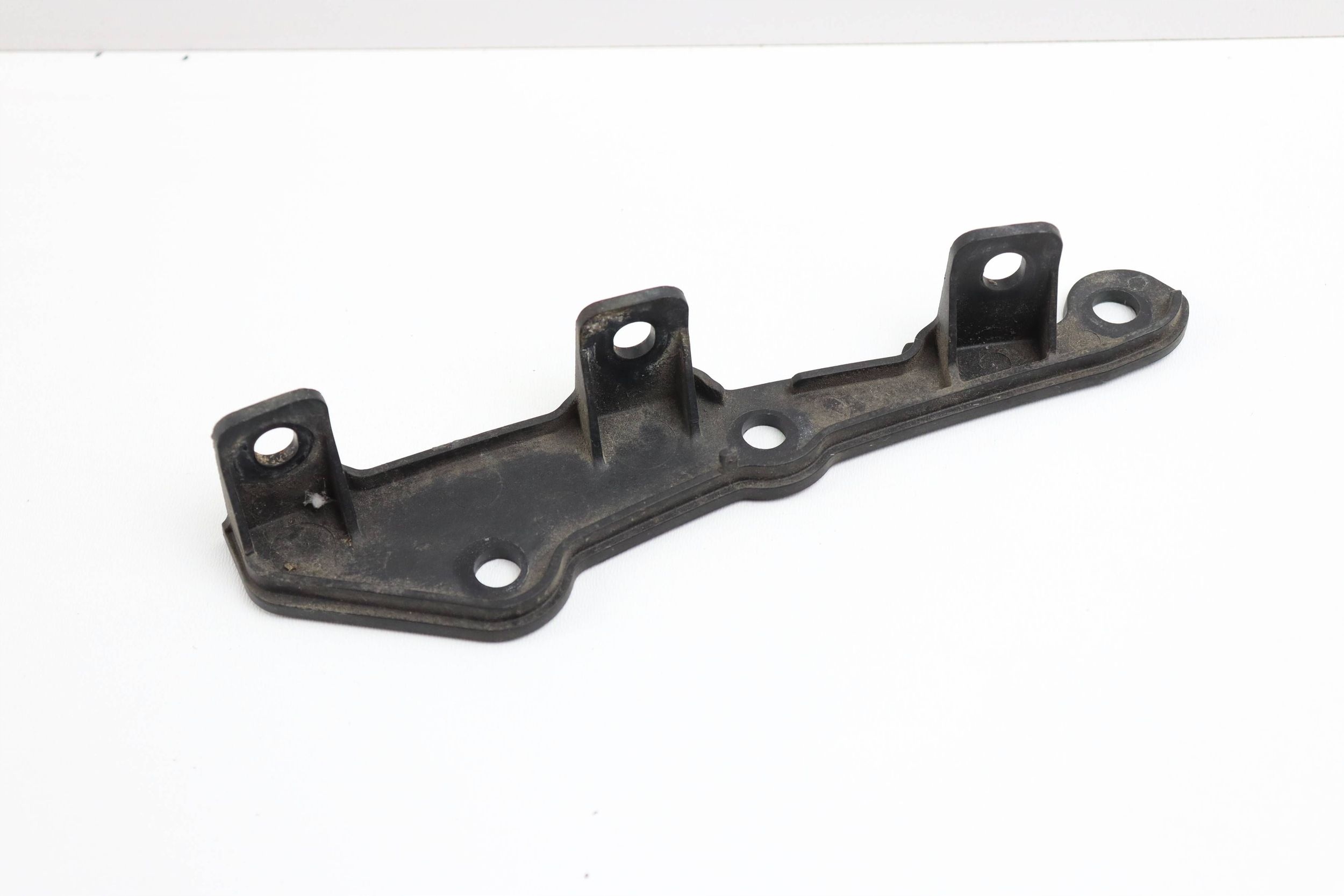 AUDI A2 holder bumper bracket right rear part rear 8Z0853884 EUROPA