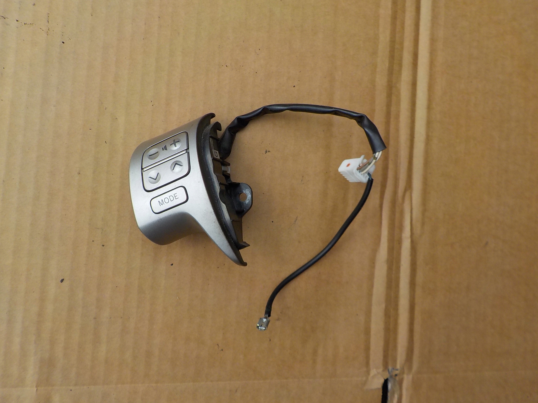 switch regulation radia toyota auris and 2009r