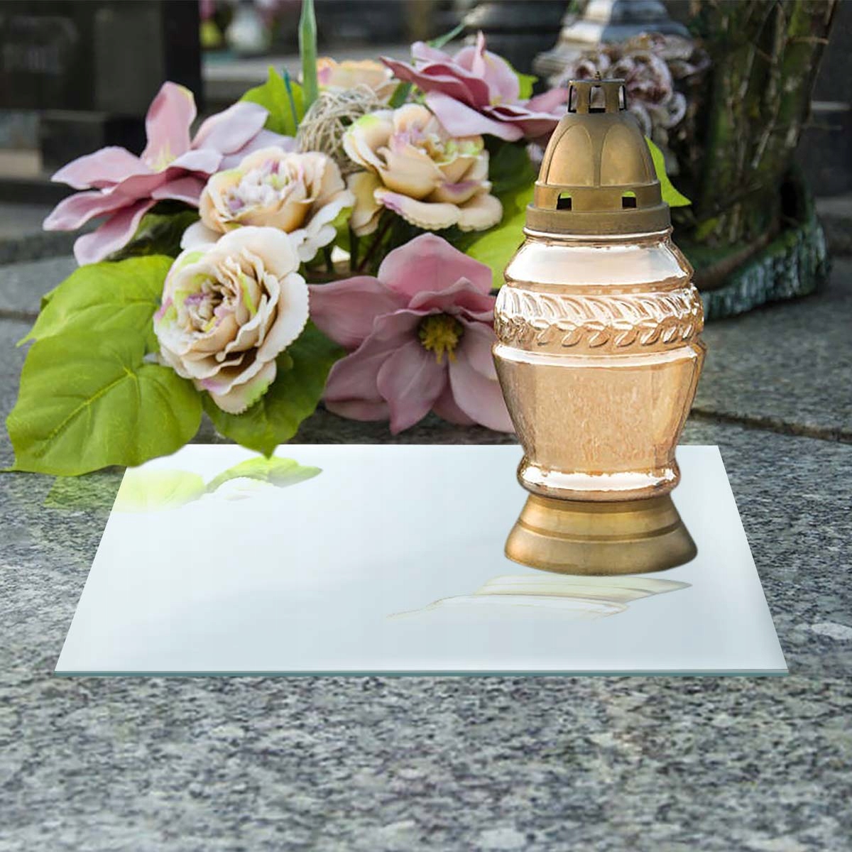 SZKLANA PODSTAWKA POD ZNICZE z LUSTRA 569h 40x40cm Wysokość produktu 0.5 cm