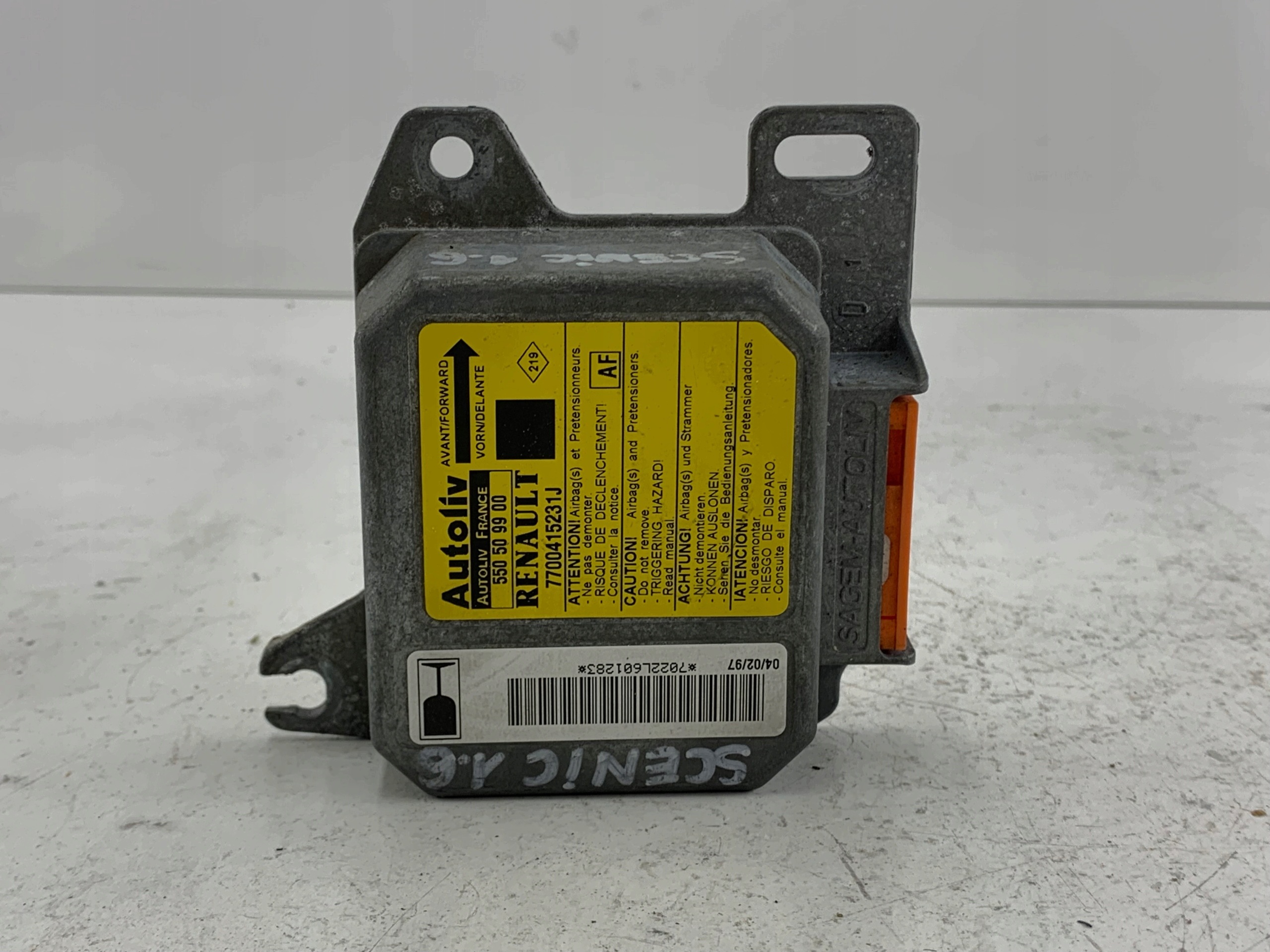 RENAULT SCENIC and SENSOR module airbag 7700415231J