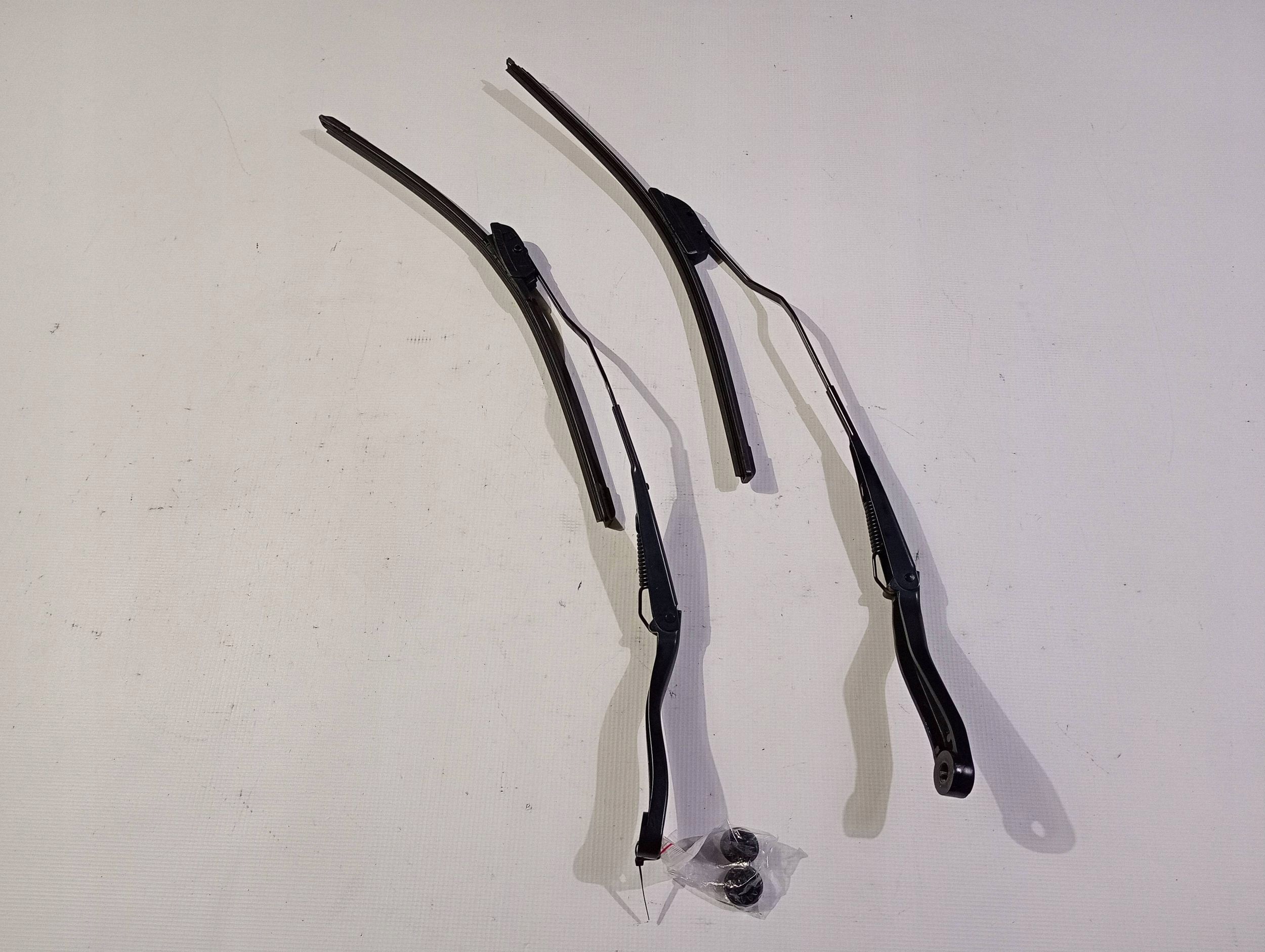 Braccio tergicristallo VETRO finestrini czolowej komplet Dodge Ram 1500 2009-2018