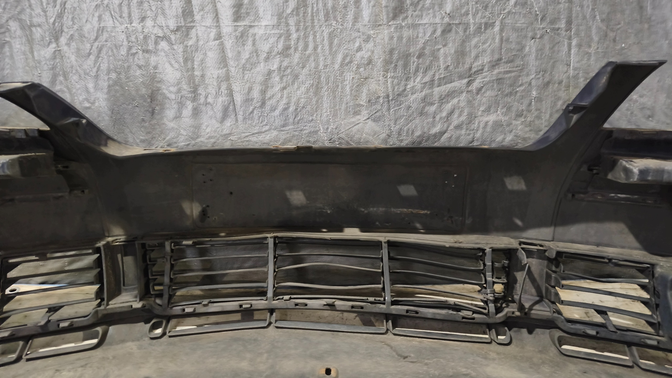 front bumper VW PASSAT B5 LIFT 2003r K: LB5N