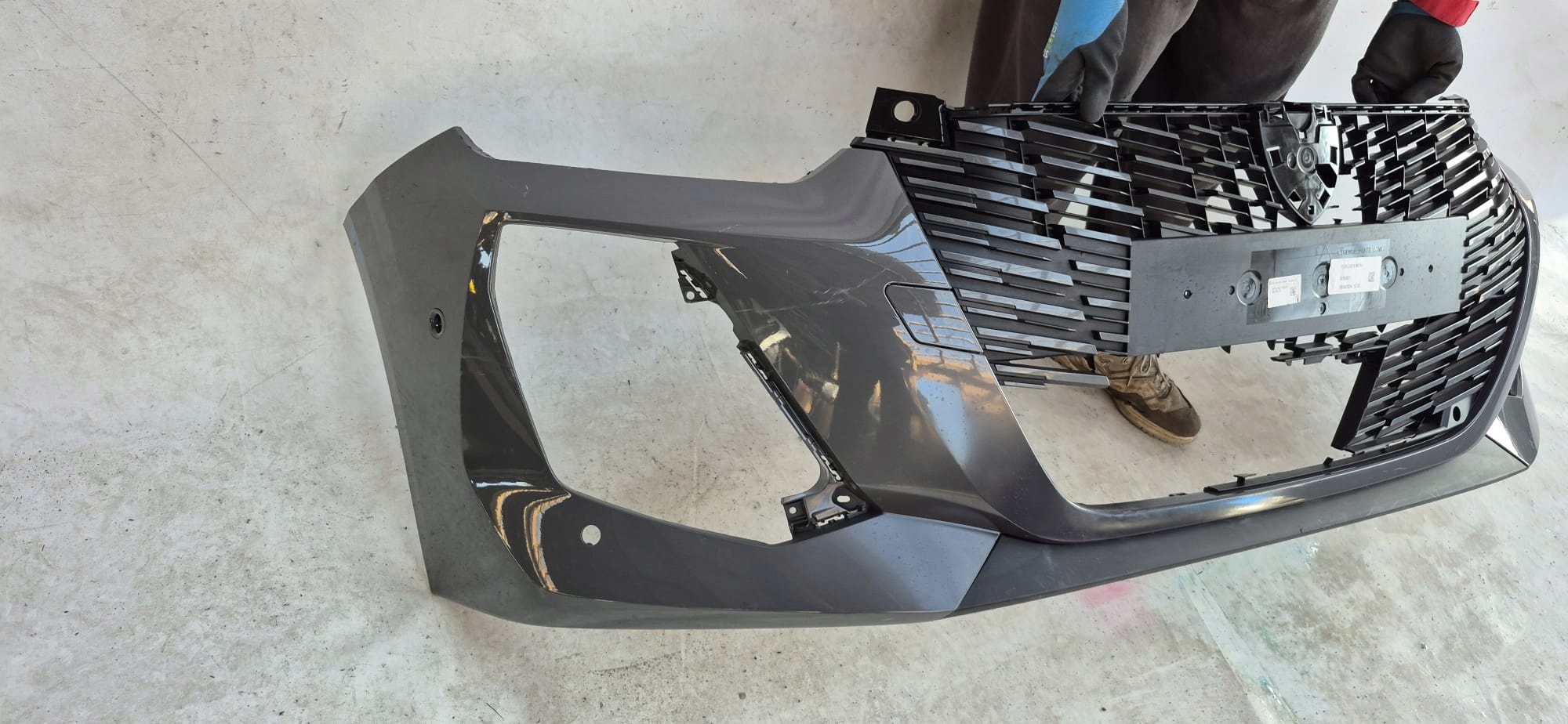 PEUGEOT 208 II 2 LIFT 23-> bumper front front PDC