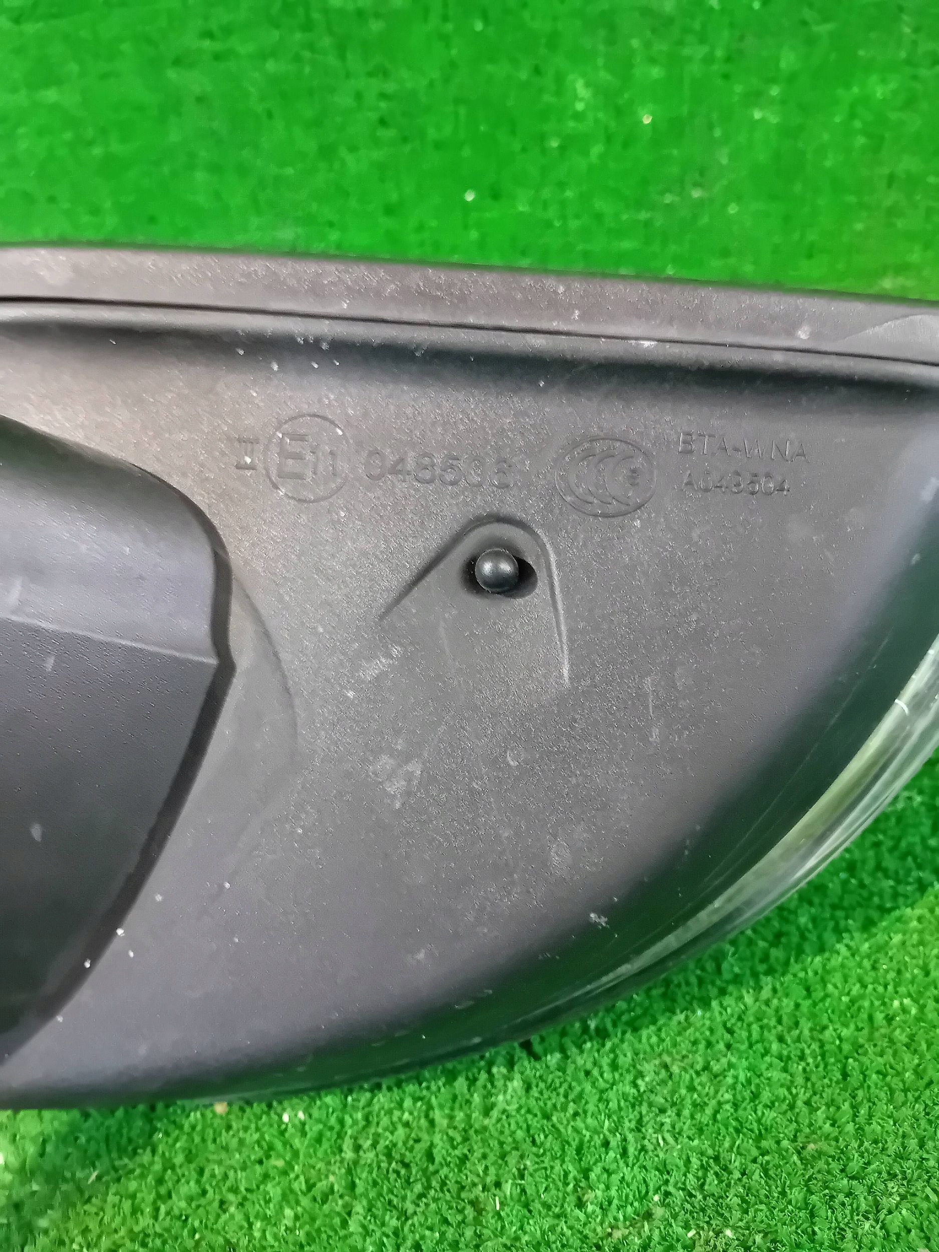 mirror right VOLVO S60 III V60 II 31442784 15 PIN