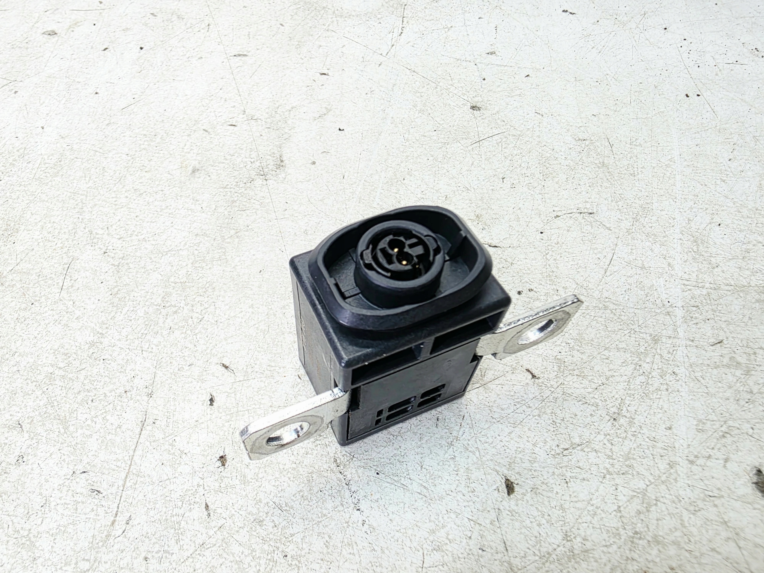 fuse PIROTECHNICZNY AUDI A6 C8 A7 4N0915519 original