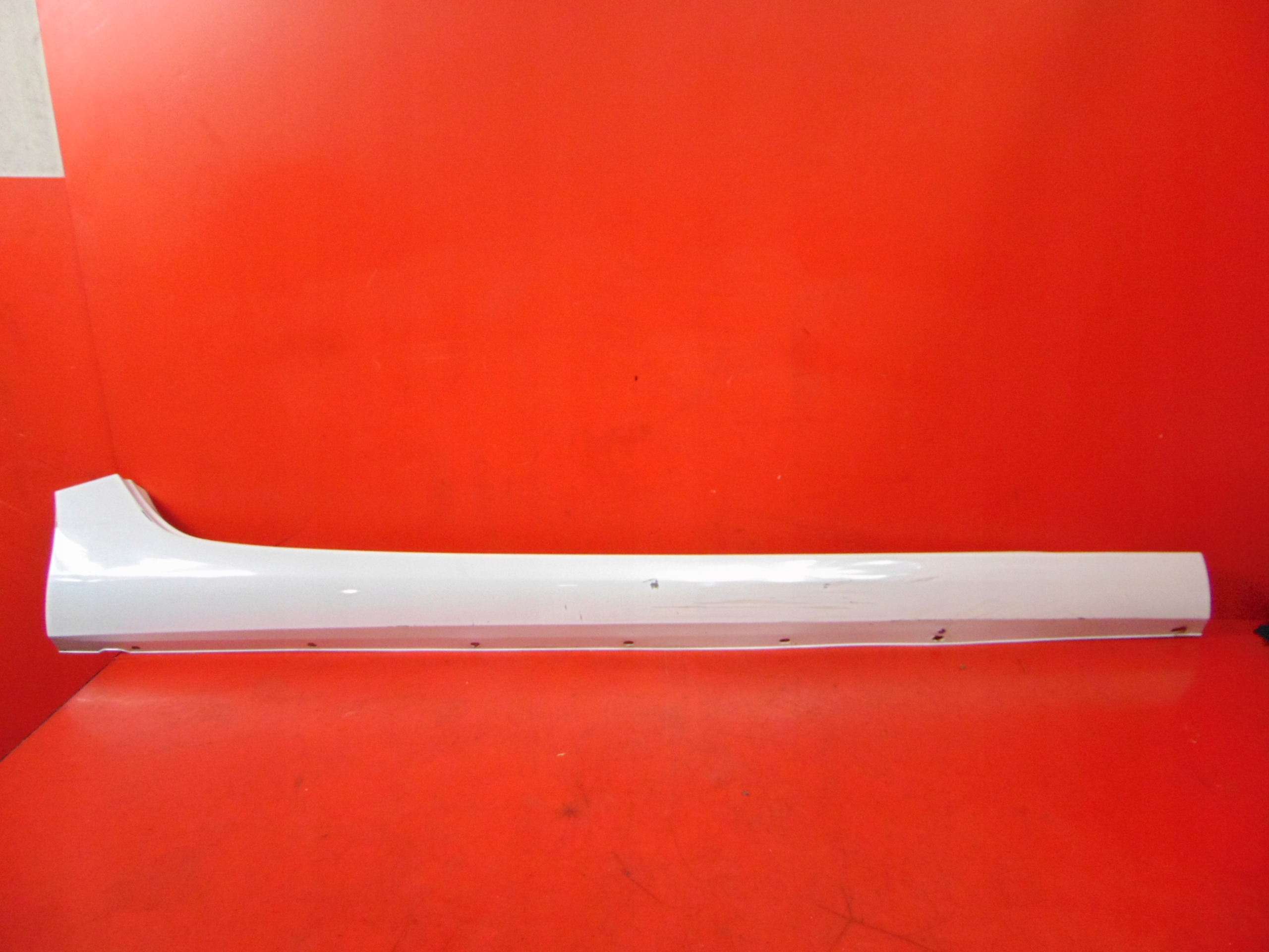 RENAULT ZOE 12- moulding threshold right TEQNC