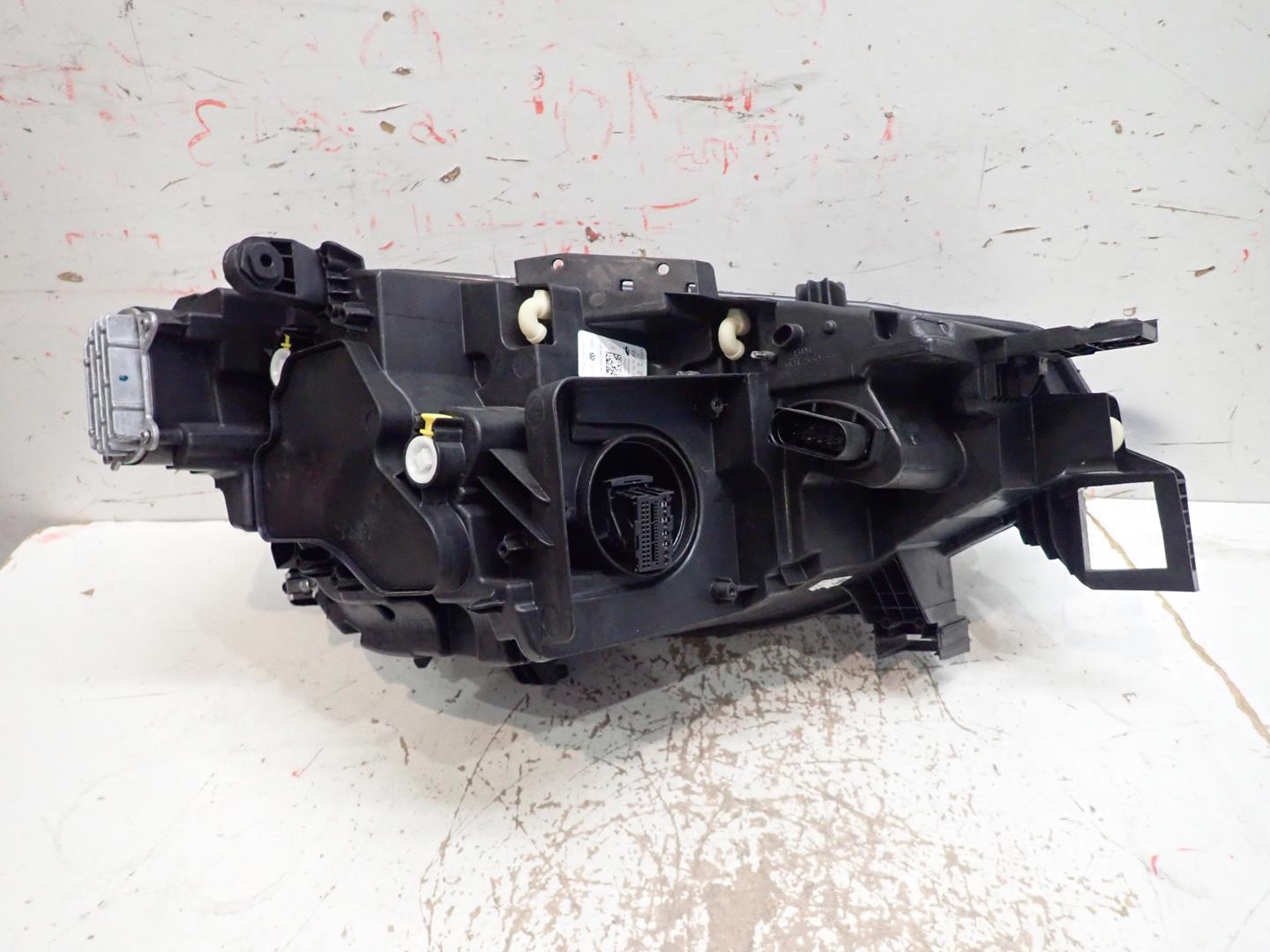 light front front left VW ID4 2020- FULL LED 11A941035N