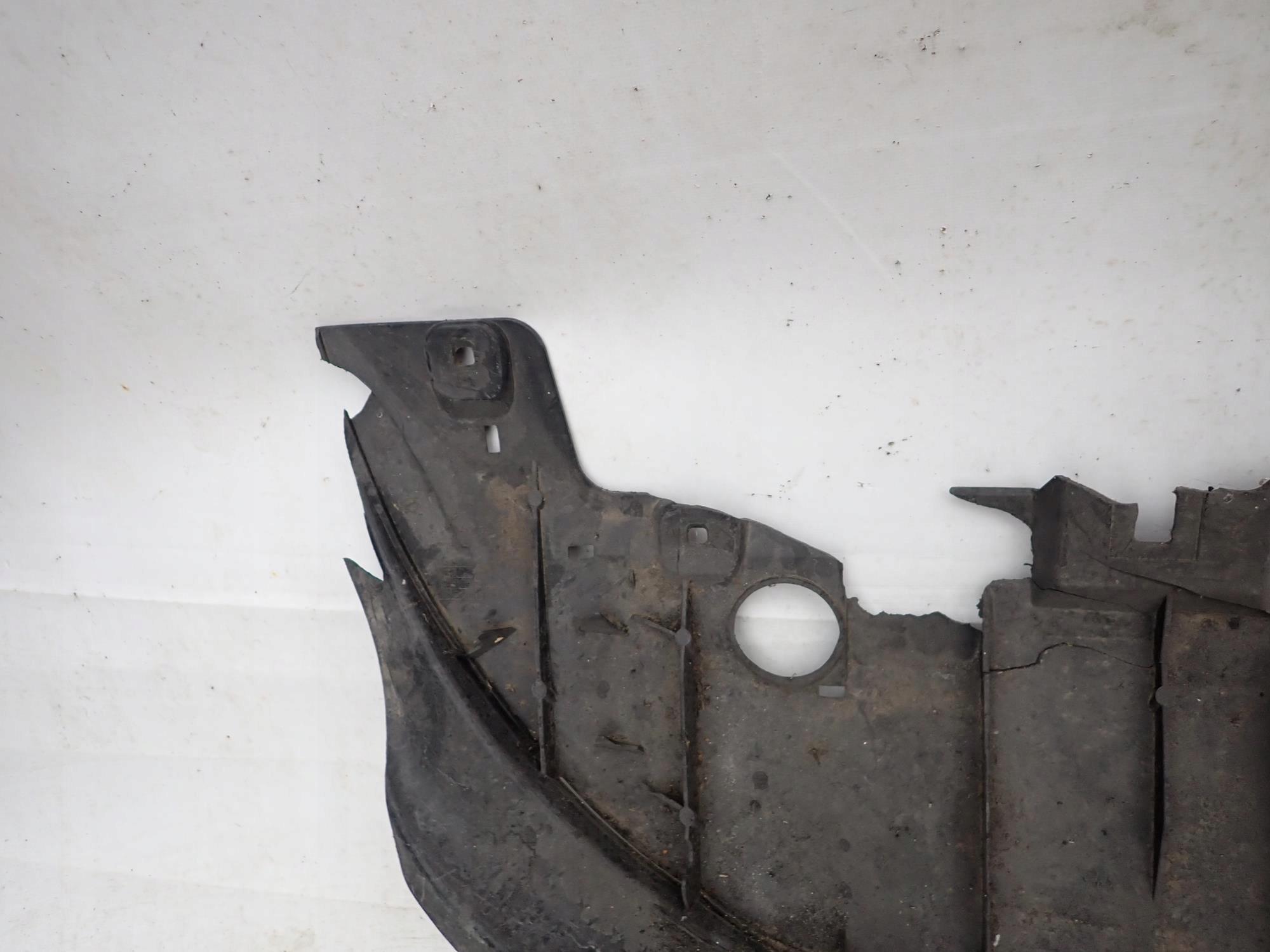 MERCEDES B-KLASA II 2 W246 11-18 Blende Abdeckung abdeckung unter Stoßstange