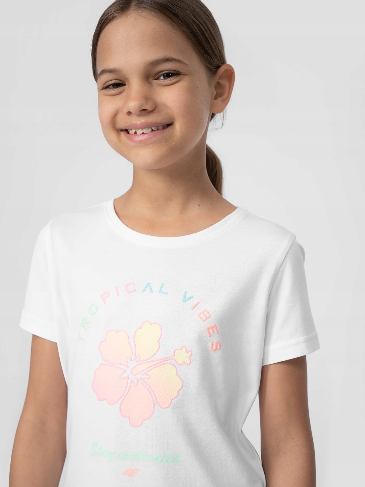 

Koszulka T- shirt 4F 4FJSS22TTSHF556-10S-164
