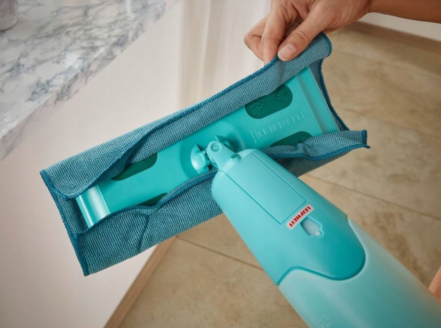 Levně Leifheit Podlahový mop Pico Spray 56590