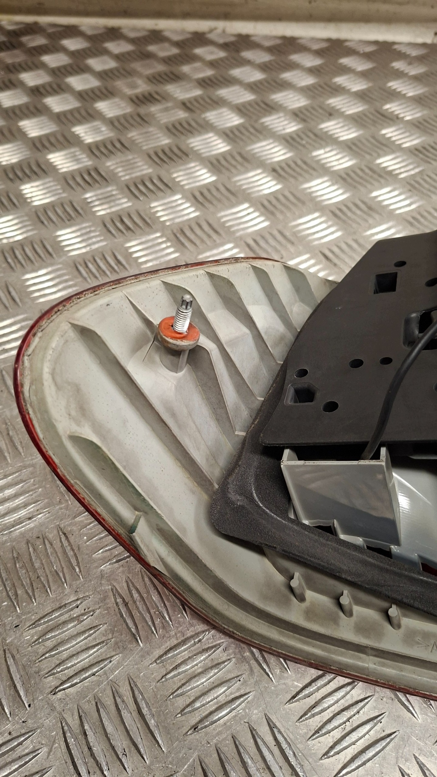 light right rear part BMW E46 sedan