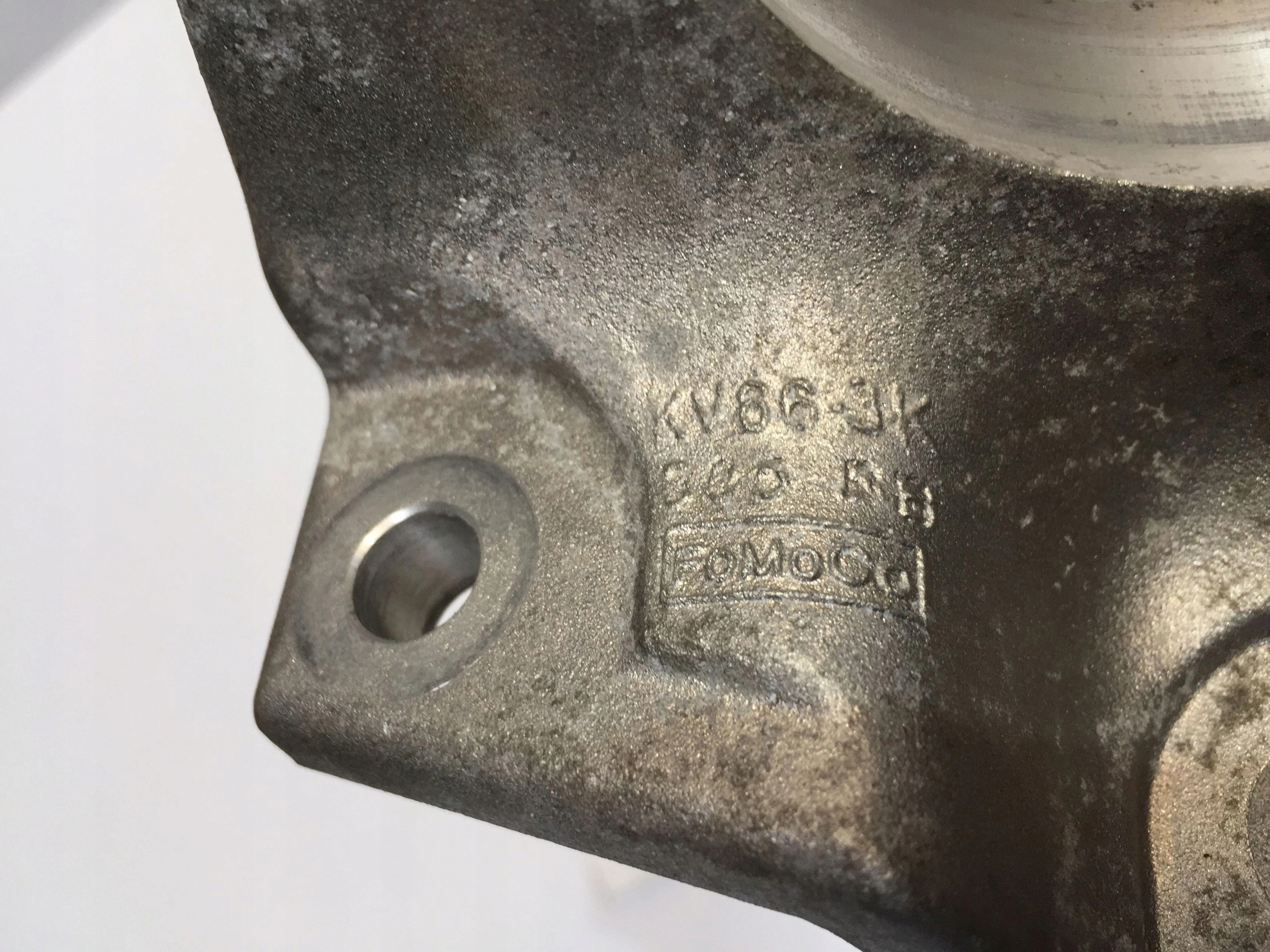 FORD KUGA MK3 2021 PODPORA POLOSI PRAWEJ PRZEDNIEJ Engine Type Diesel