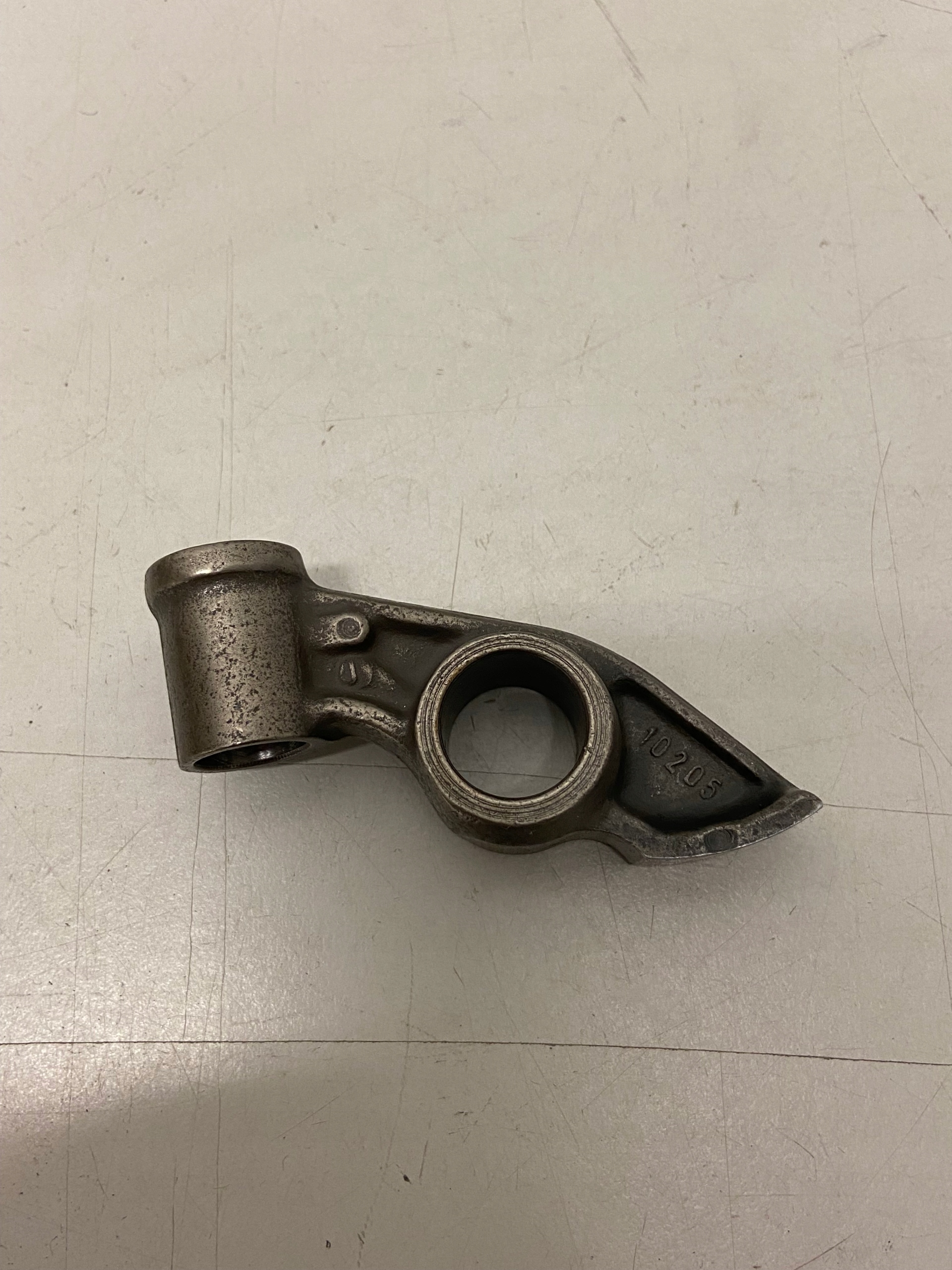 A1020550001 - Рычаг управления двигателем MERCEDES M102