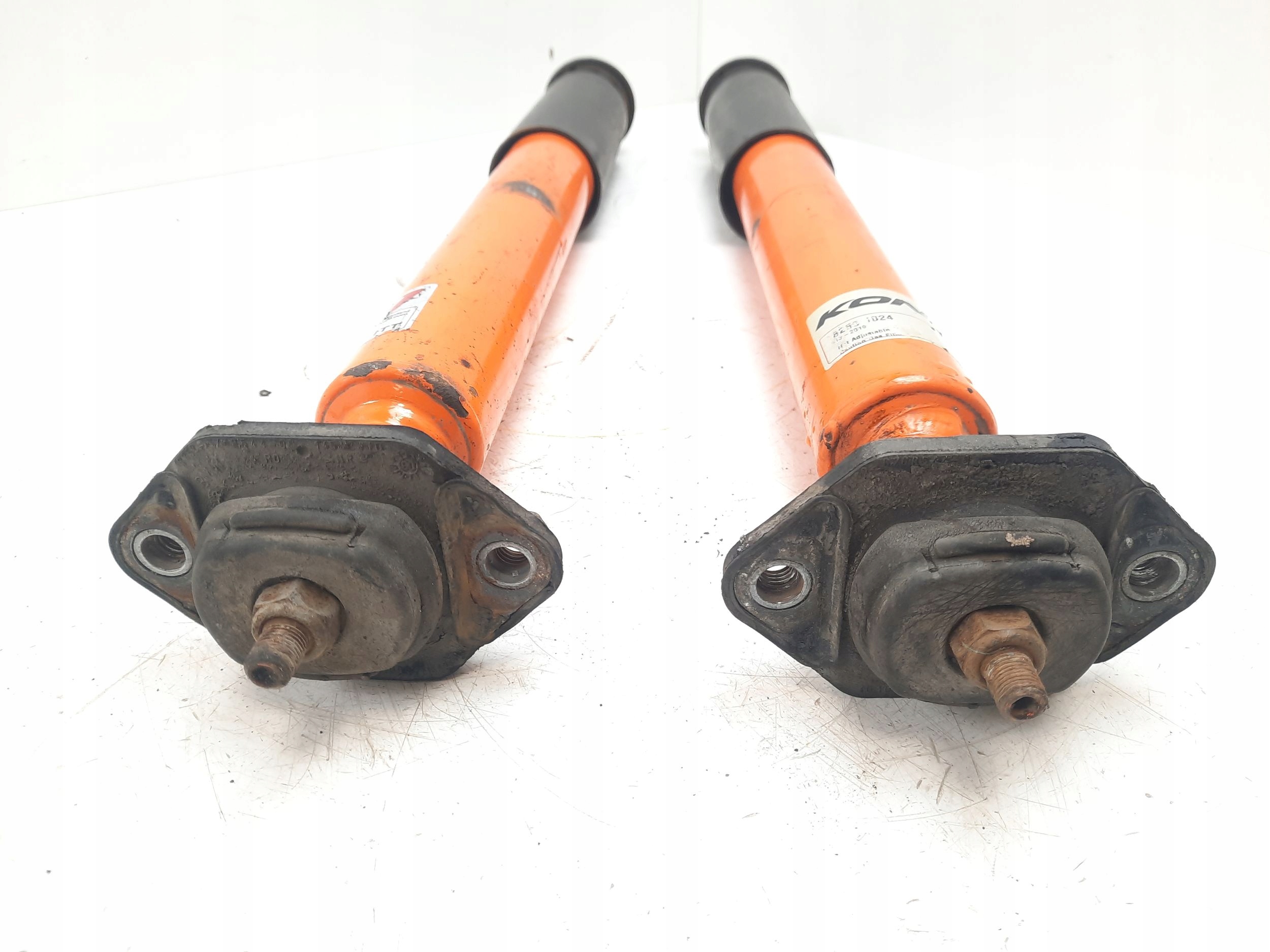 2009 BMW 1 E81 E87 амортизатор передний с 87501084L