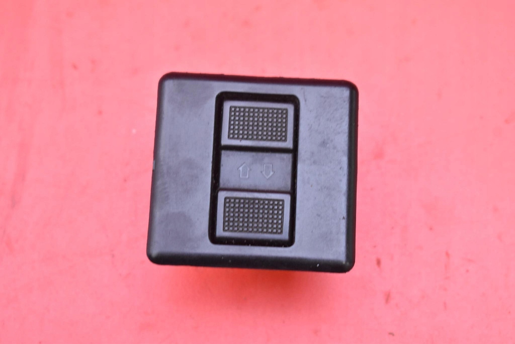 switch lifting windows right front AIXAM C34 00R