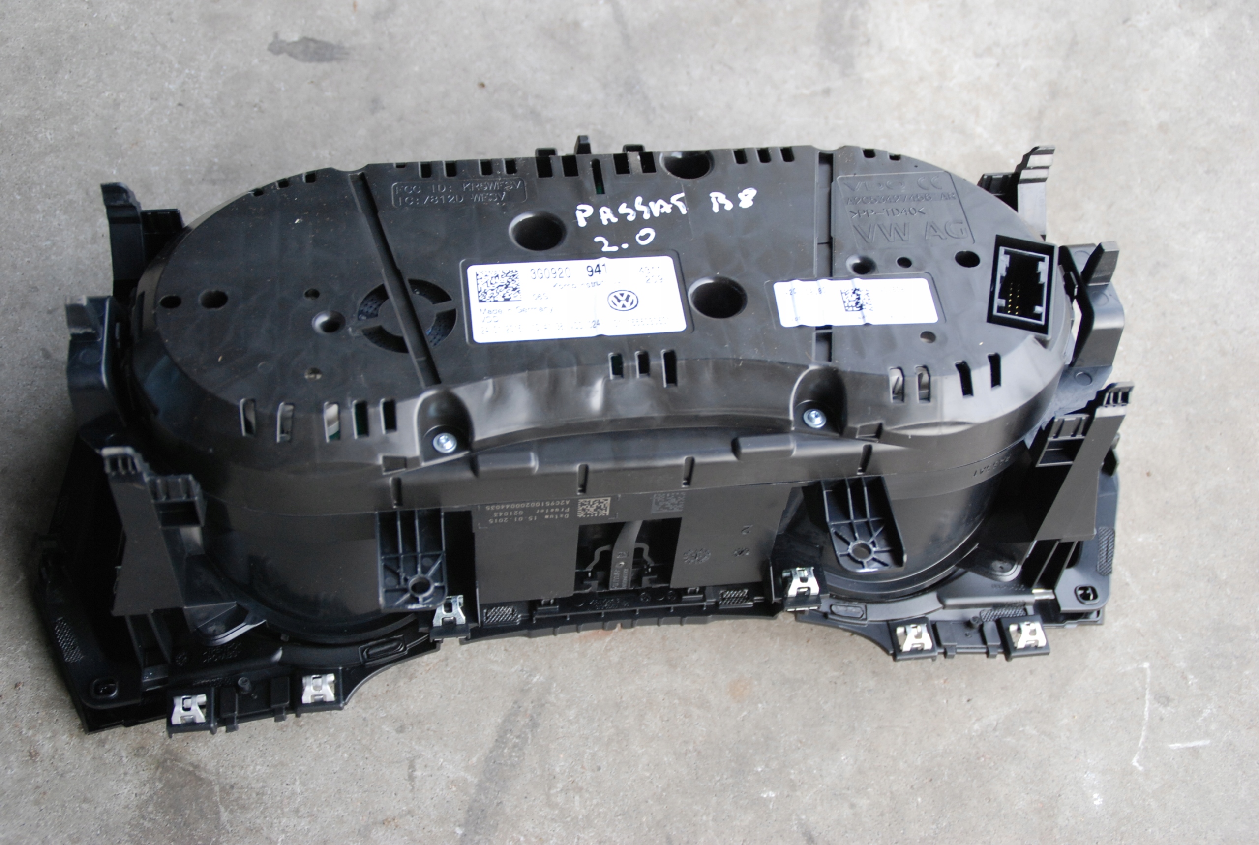 vw PASSAT B8 спидометр часы 3G0920 англия