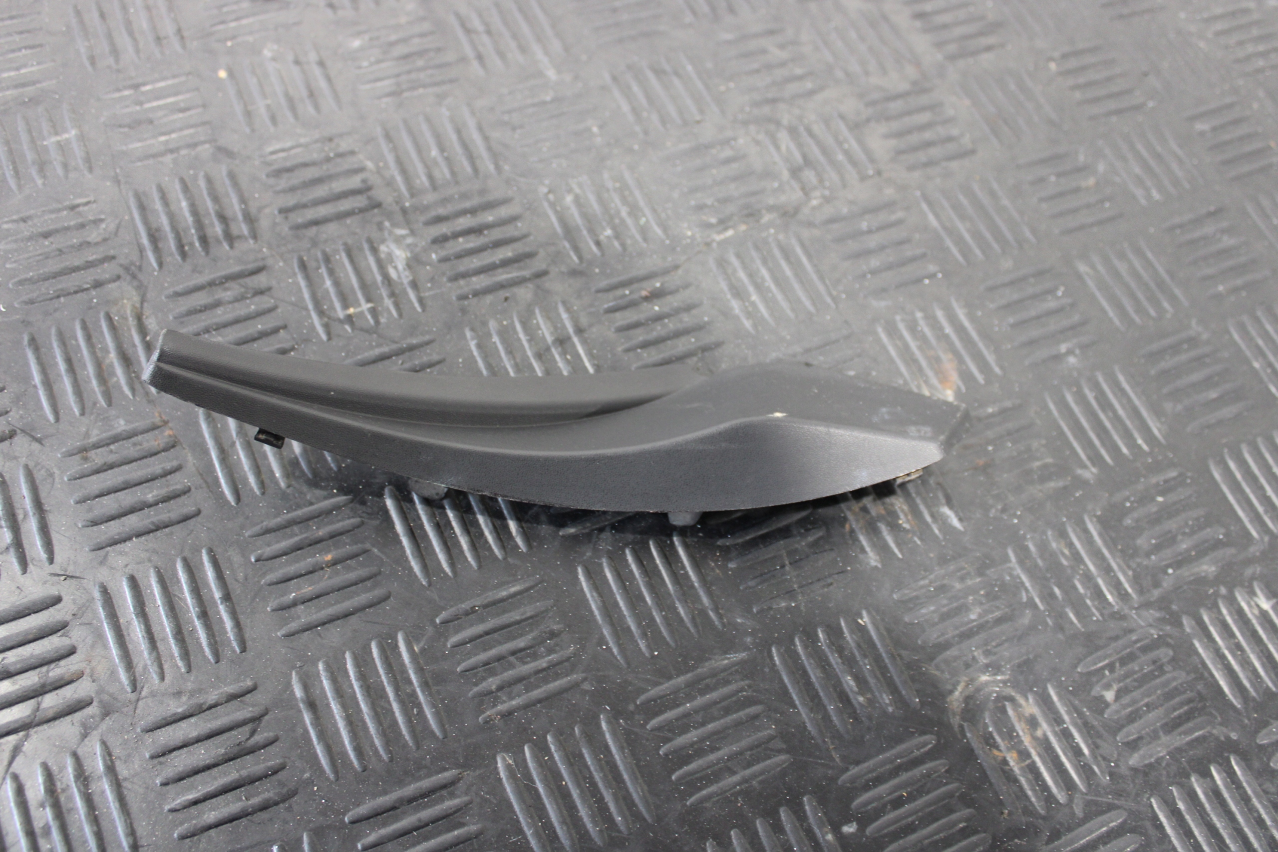 spoiler under the window right MAZDA CX5 KD LIFT