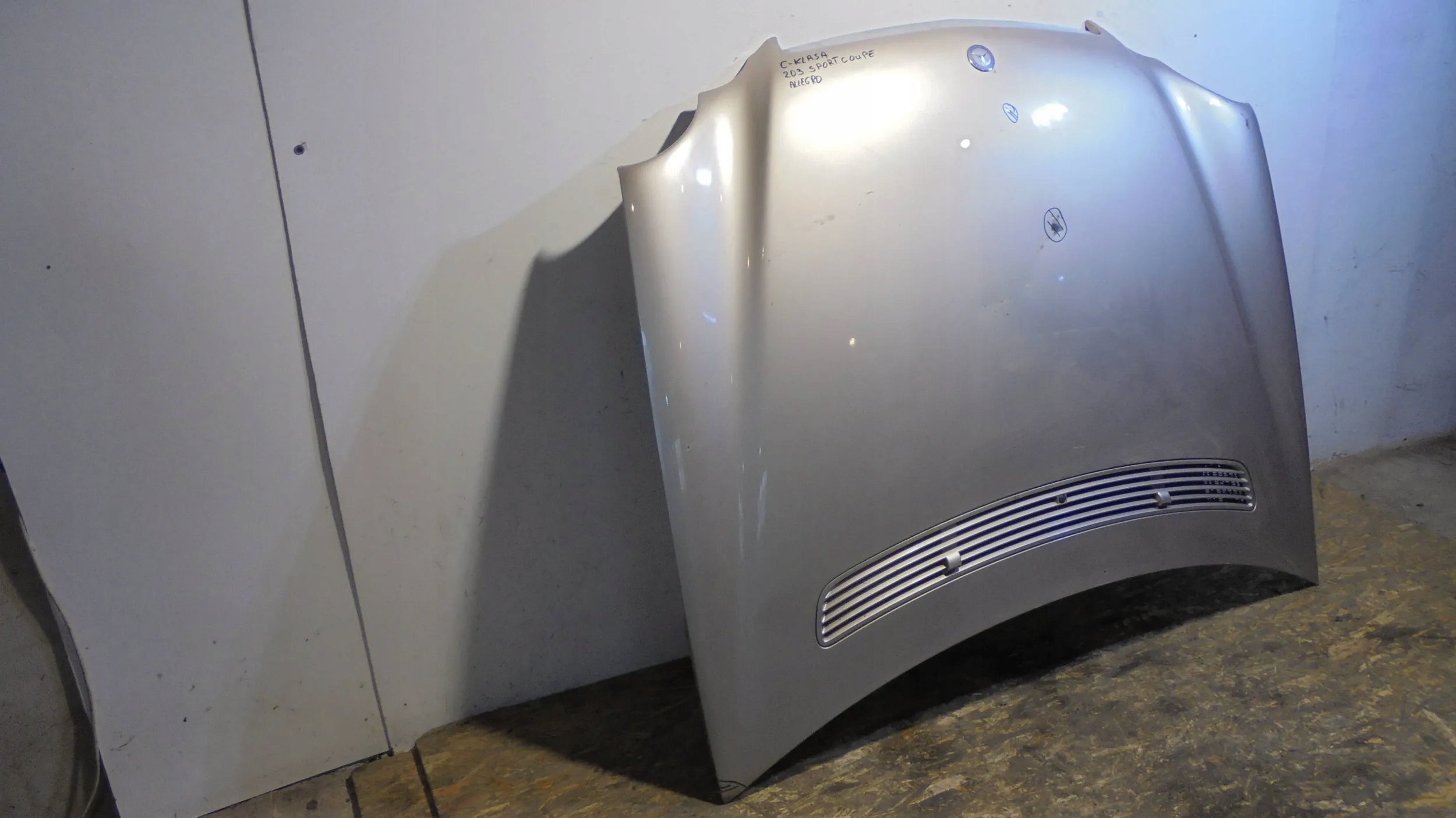 bonnet front Mercedes C Klasa W203 Sport-Coupe