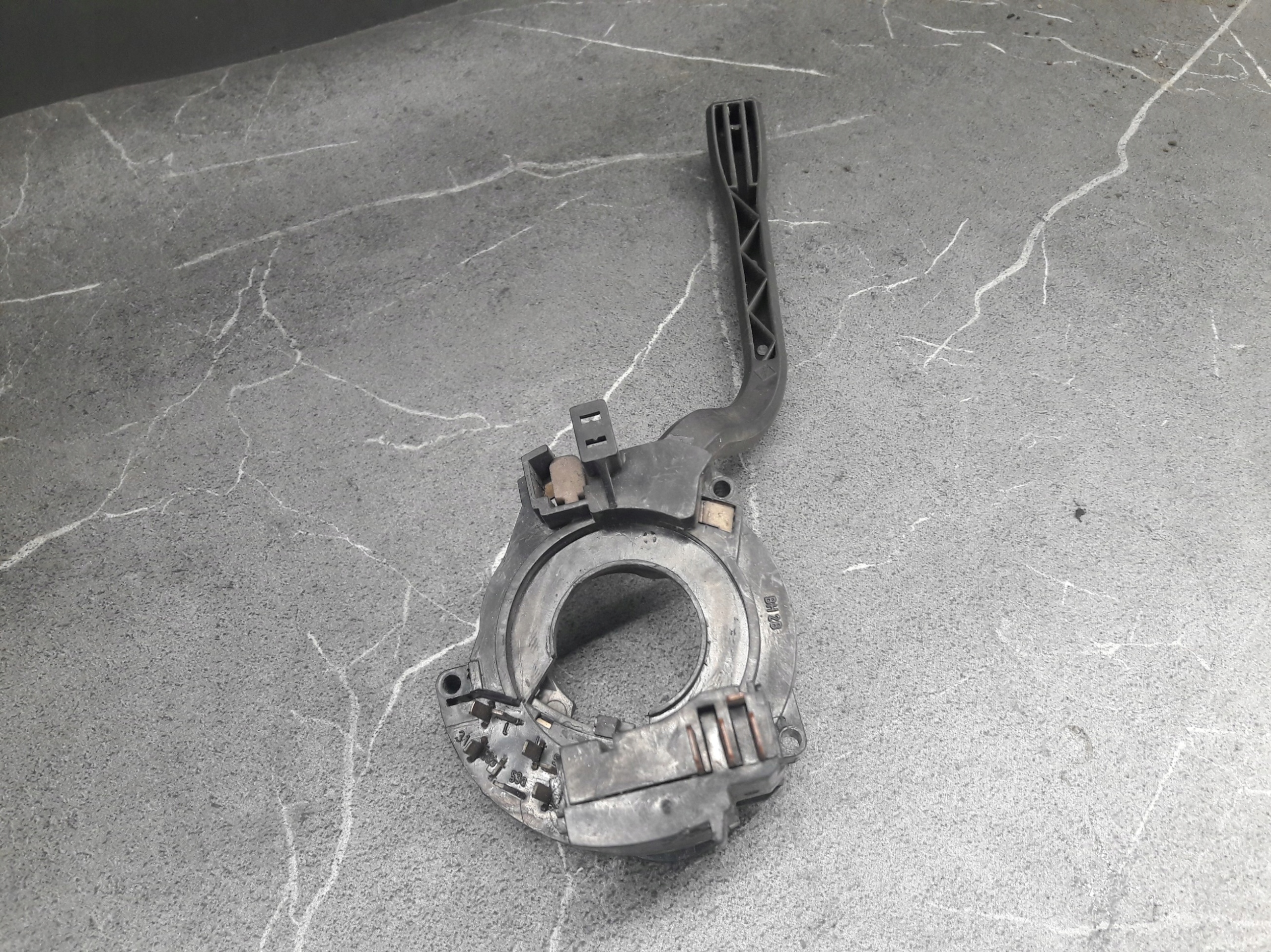 przelacznik wycieraczek audi 80 b2 Producent części Audi