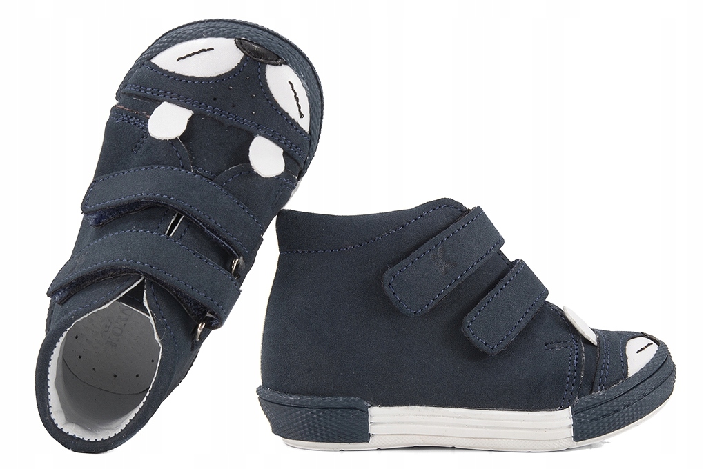 

Kornecki 6481 Półbuty Chłopięce Trzewiki liski 24