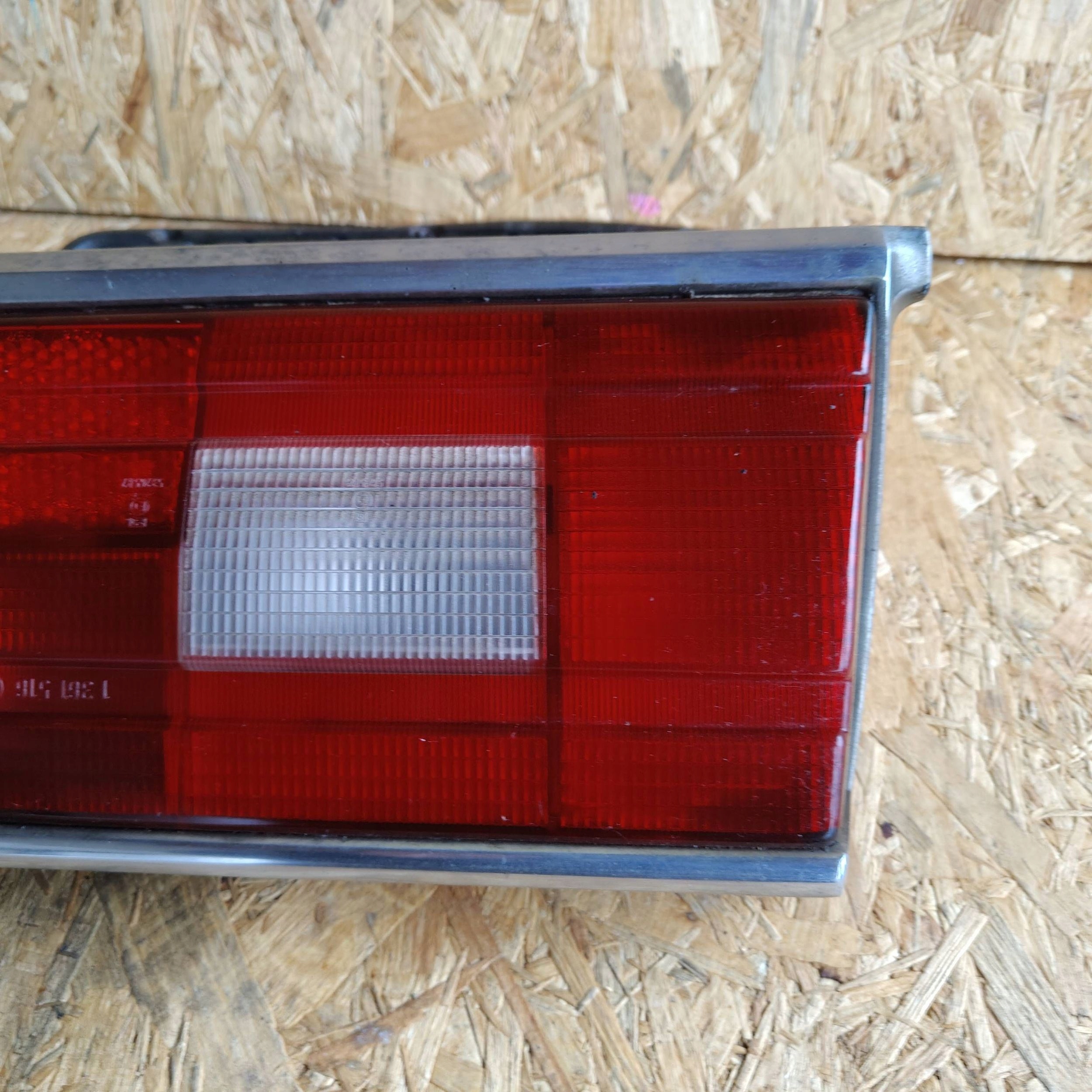 light rear rear part side right BMW 5 E12 1361516