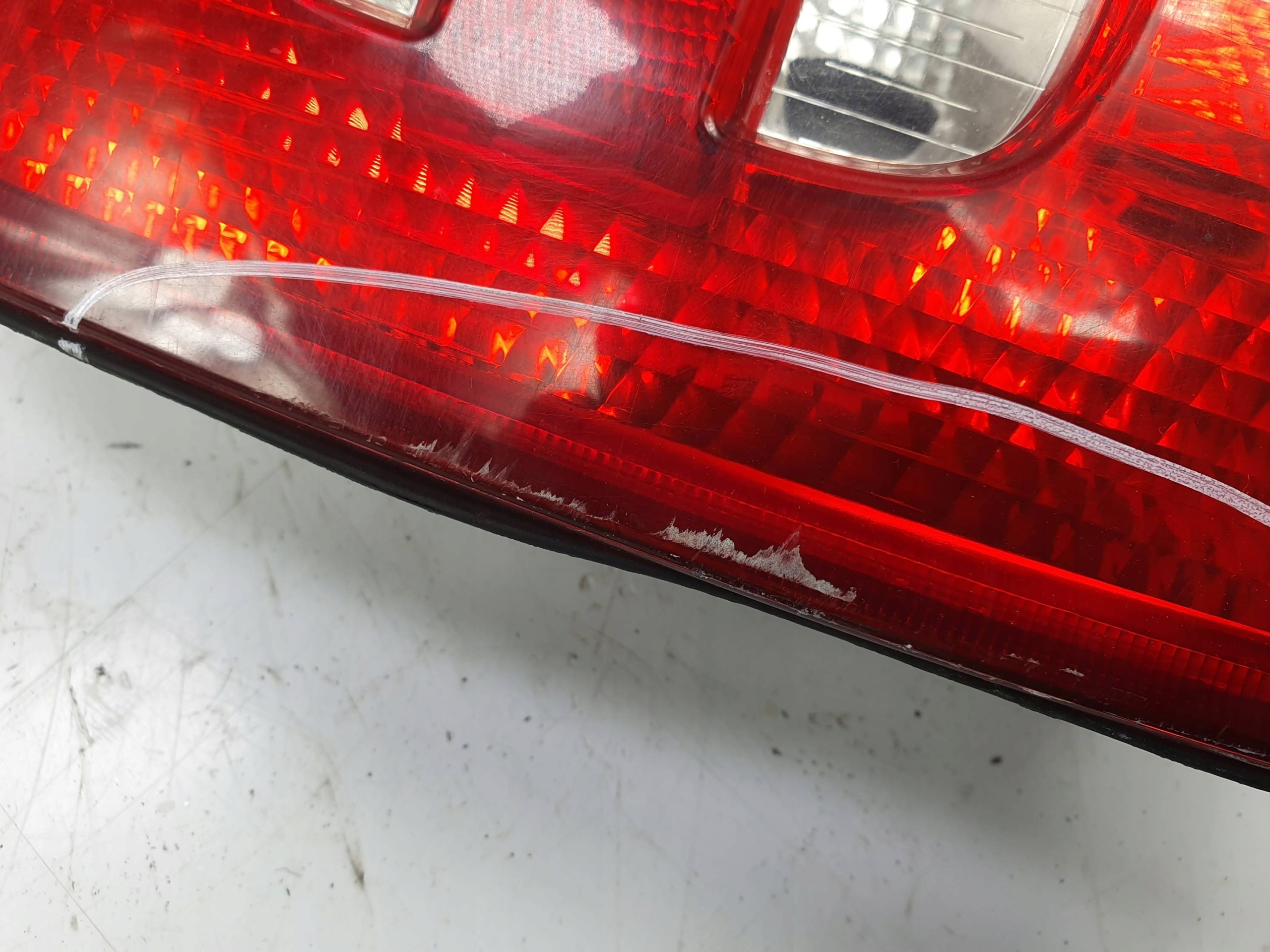 light left rear part 6Y9945111B SKODA FABIA and