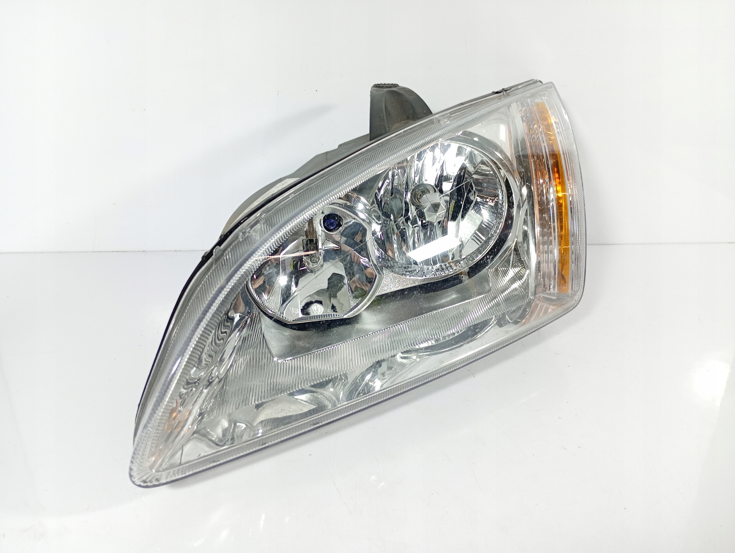 Ford Focus II 2 04-11 REFLEKTOR light left front front
