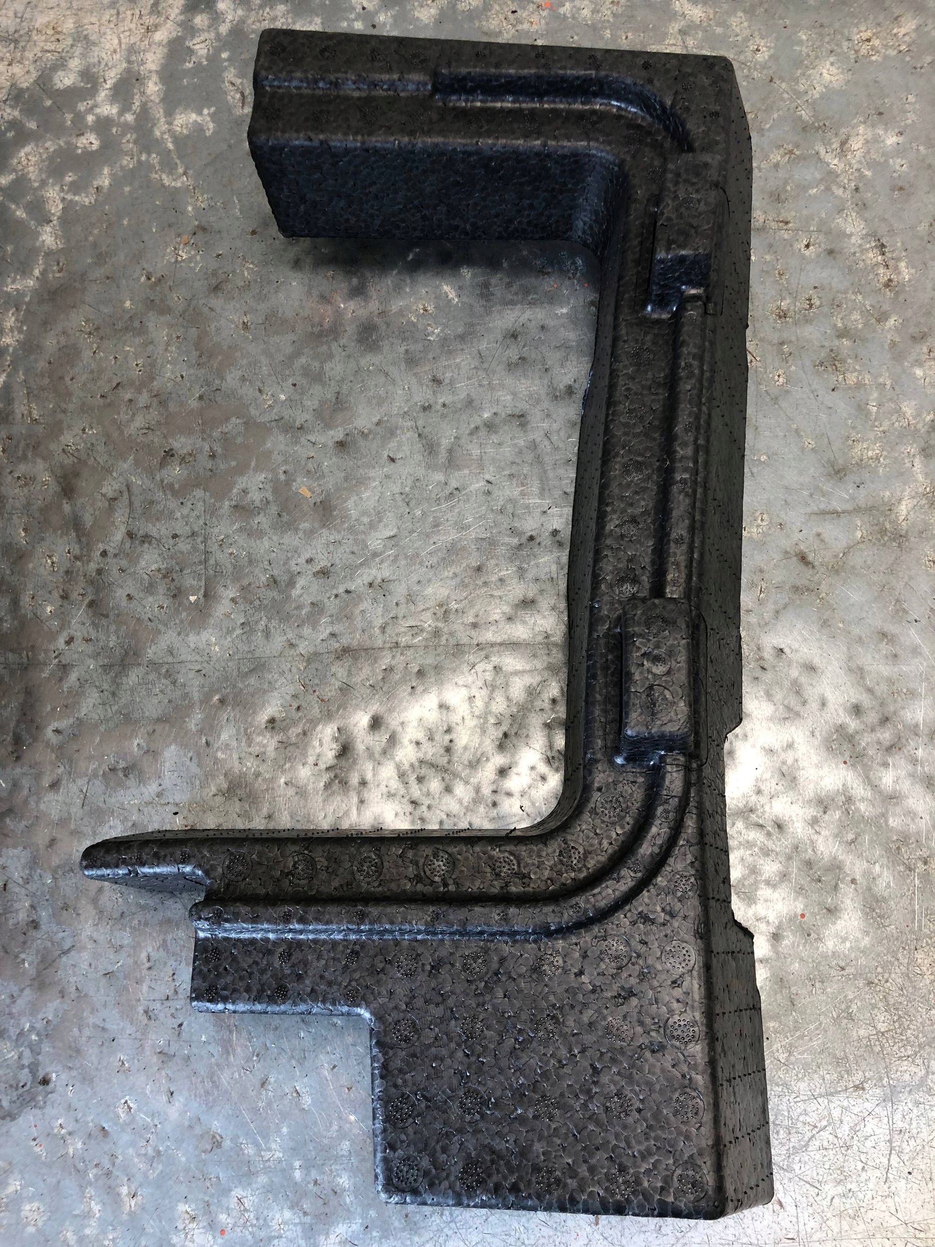 WKLAD polystirene boot FORD KUGA MK2 CJ54-R13W054-AB