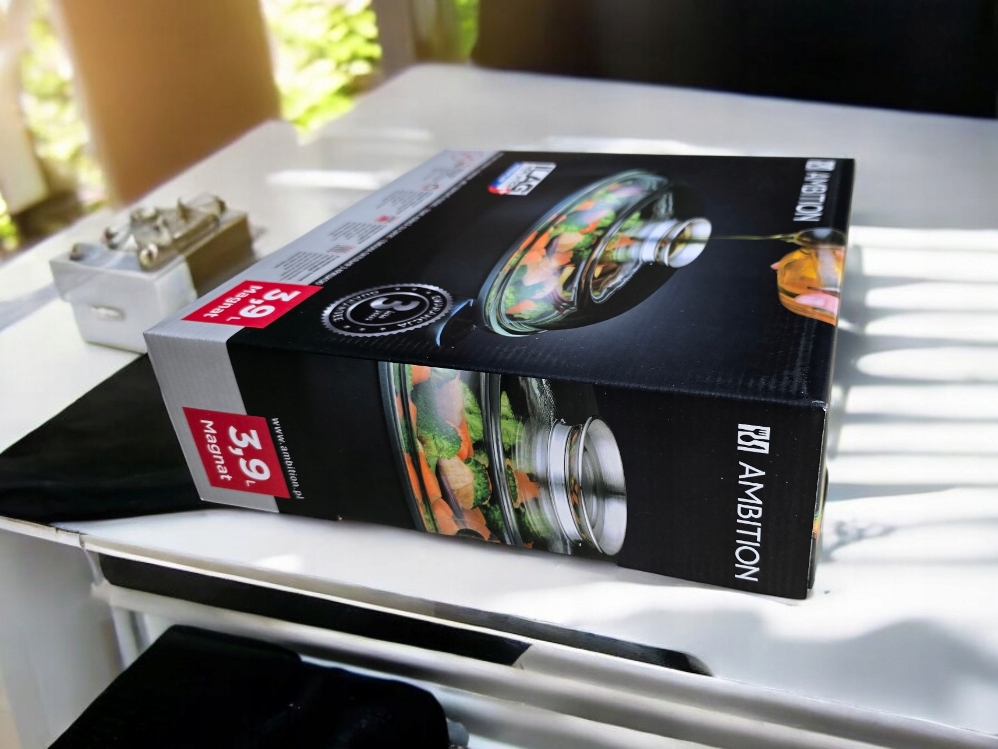 PATELNIA GŁĘBOKA Z POKRYWĄ BRYTFANNA AMBITION MAGNAT 3,9l 28 cm PIEKARNIK Marka Ambition