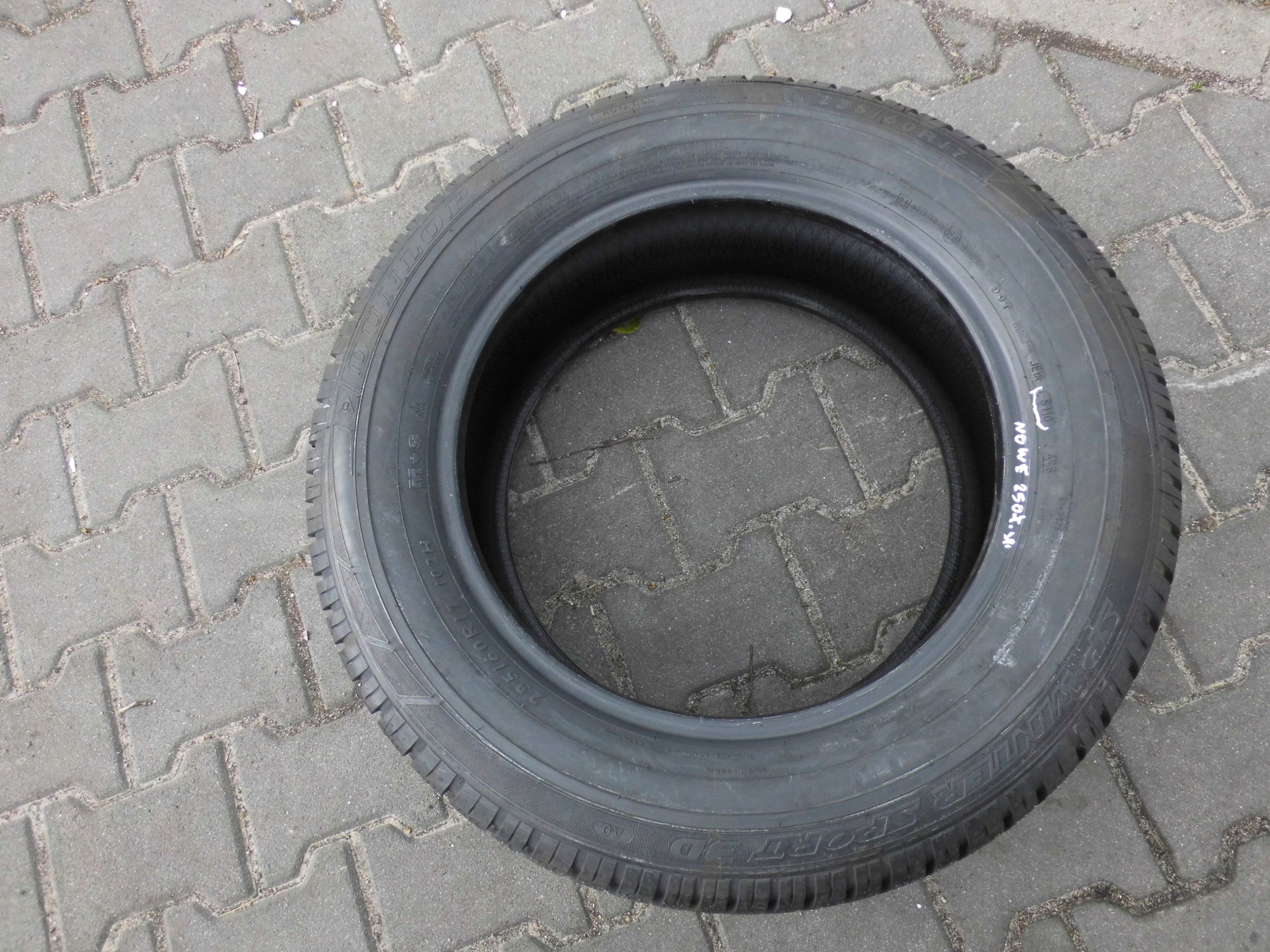 OPONY DUNLOP SP WINTER SPORT 3D 235/60 17'' 102H Szerokość opony 235 mm