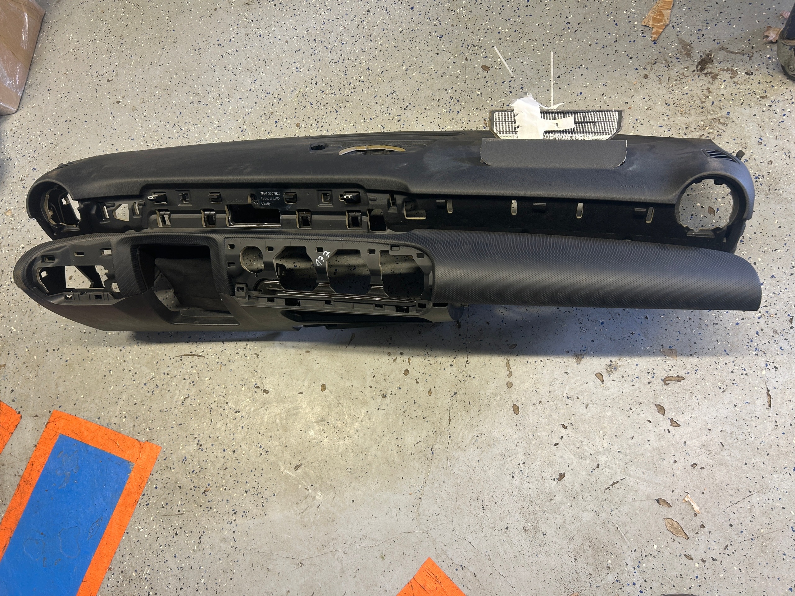 MERCEDES A klasse W177 konsole armaturenbrett AIR BAG WYSTRZELONA