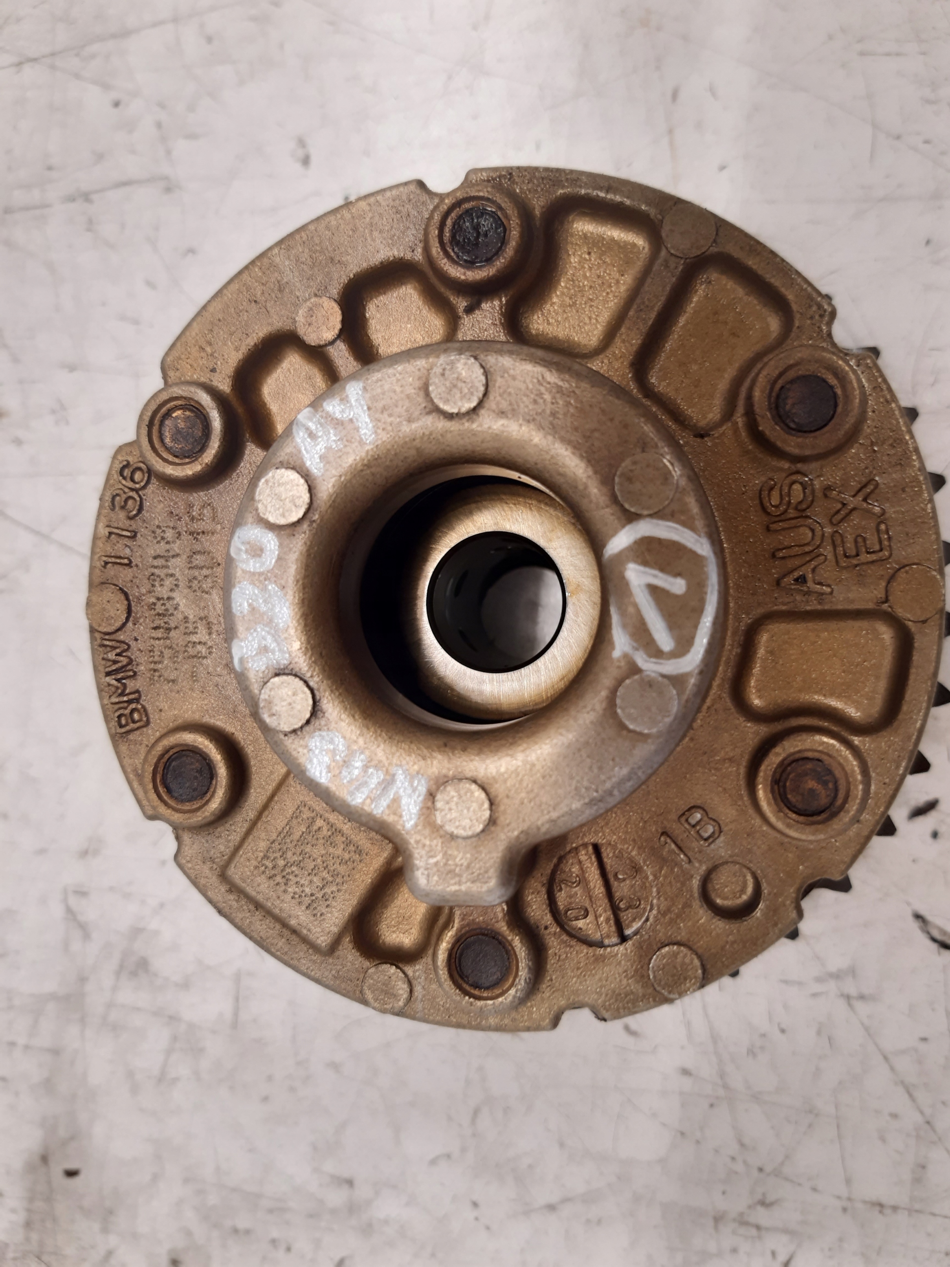 Vanos échappement 7540348 BMW E81
