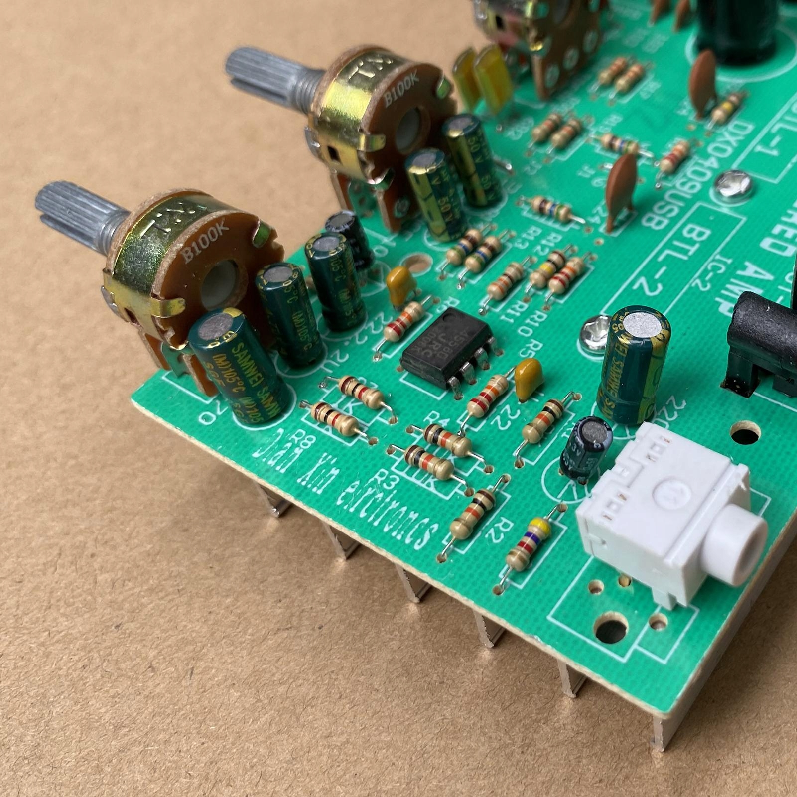 Dx0409 Sound Card Dual Channel Stereo DC 12v Liczba kanałów 0