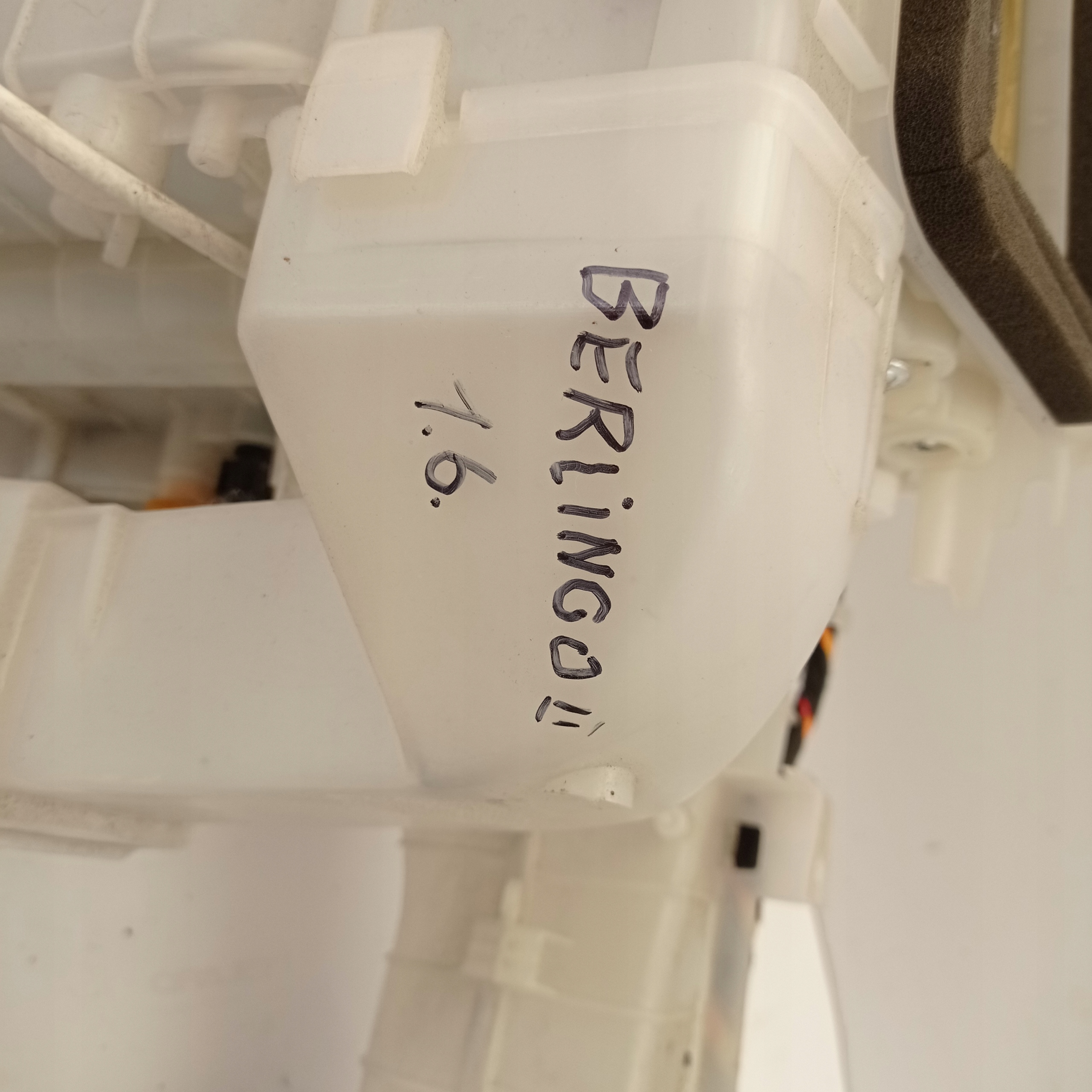 BERLINGO II радиатор отопителя кондиционера