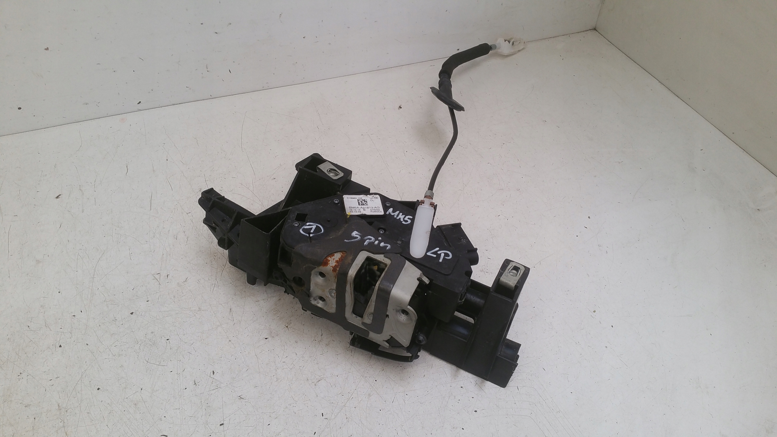 lock left front BM5AA21813AG Ford Mondeo MK5