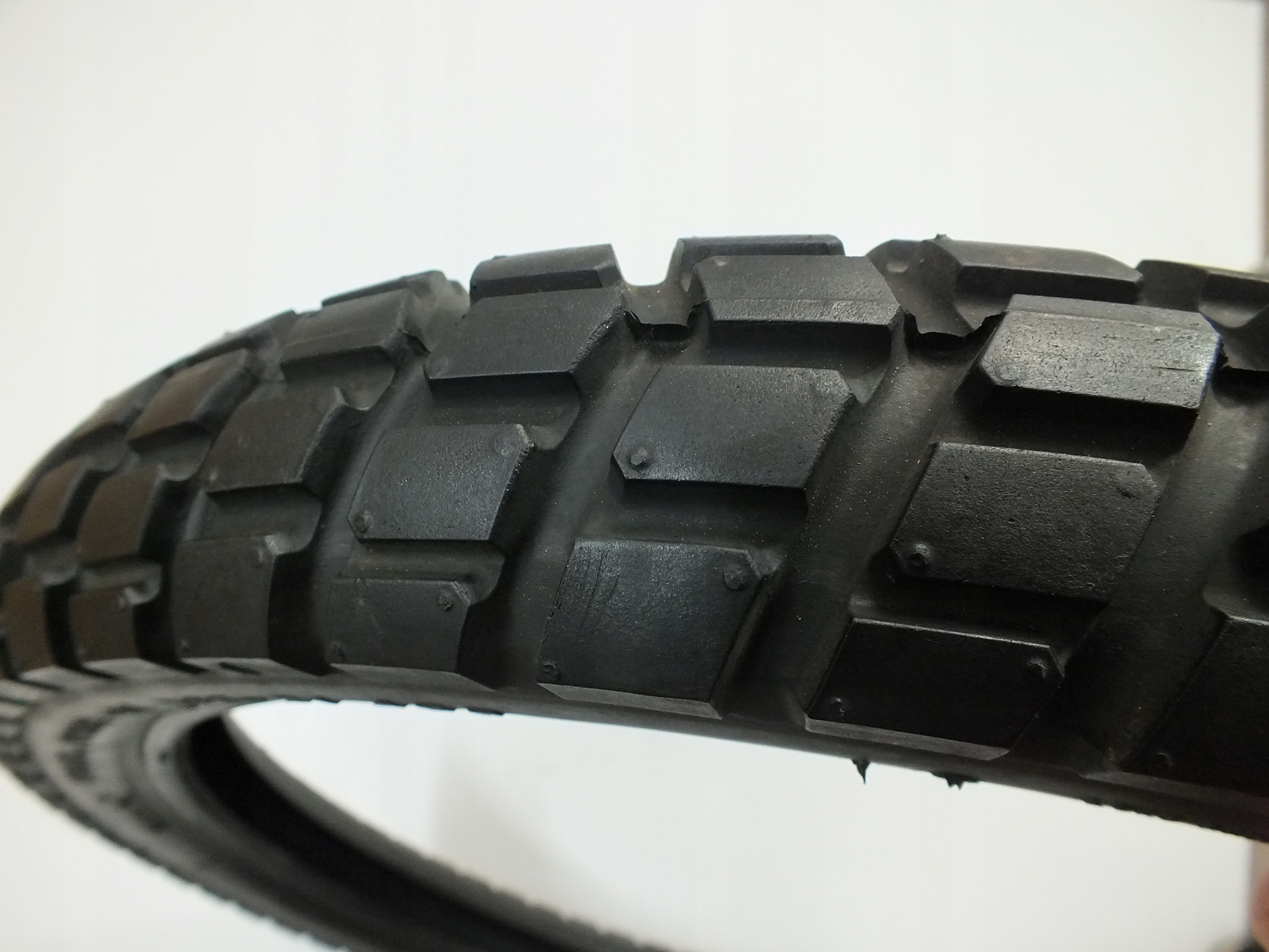 OPONA BRIDGESTONE TRAIL WING 2,75-21 DOT 0905 Marka Bridgestone