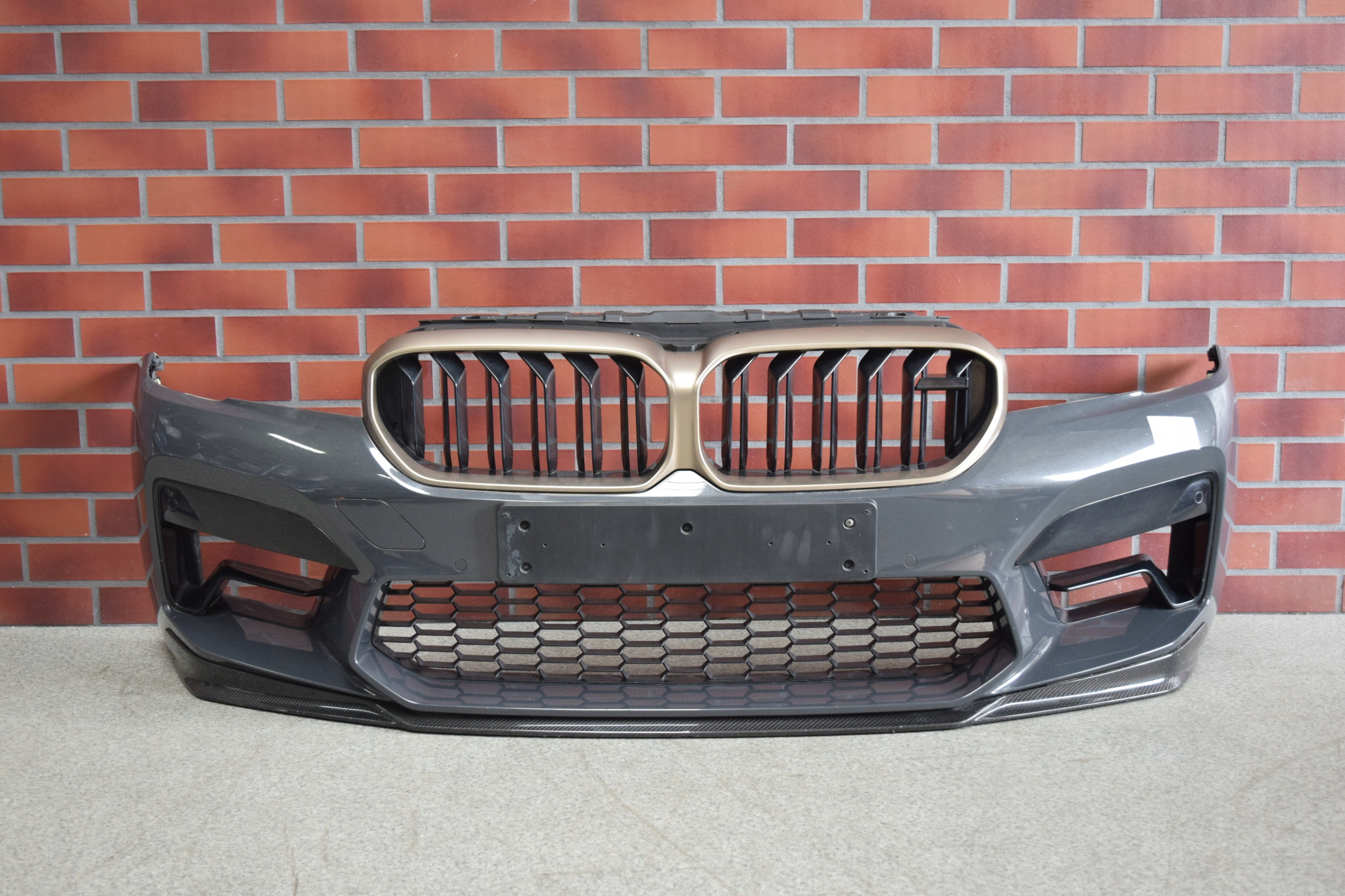 ZDERZAK PRZEDNI BMW M5 F90 CS M-POWER KARBON ZDERZAK PRZEDNI BMW M5 F90 ...