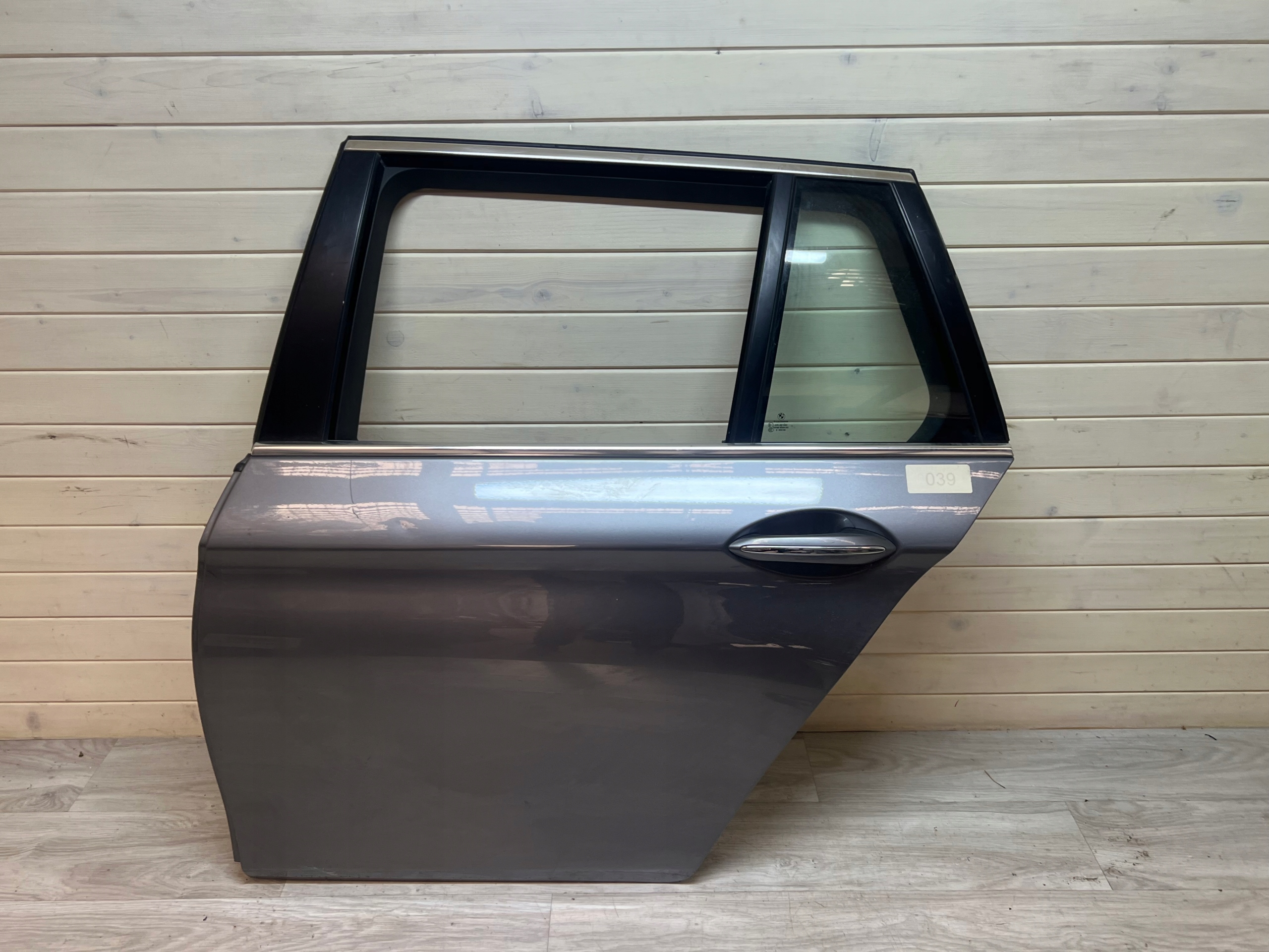 BMW 5 F11 door rear. left Kombi