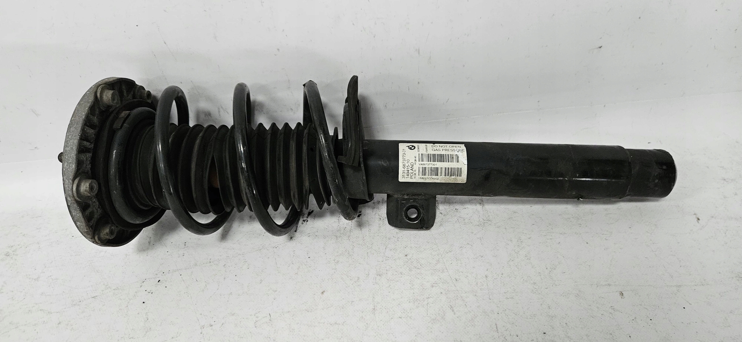 shock absorber left front BMW 3 GT F34 6873773