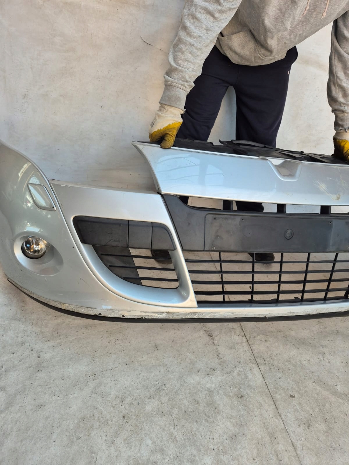RENAULT MEGANE III COUPE 10-12 bumper front front SPR 620220005R