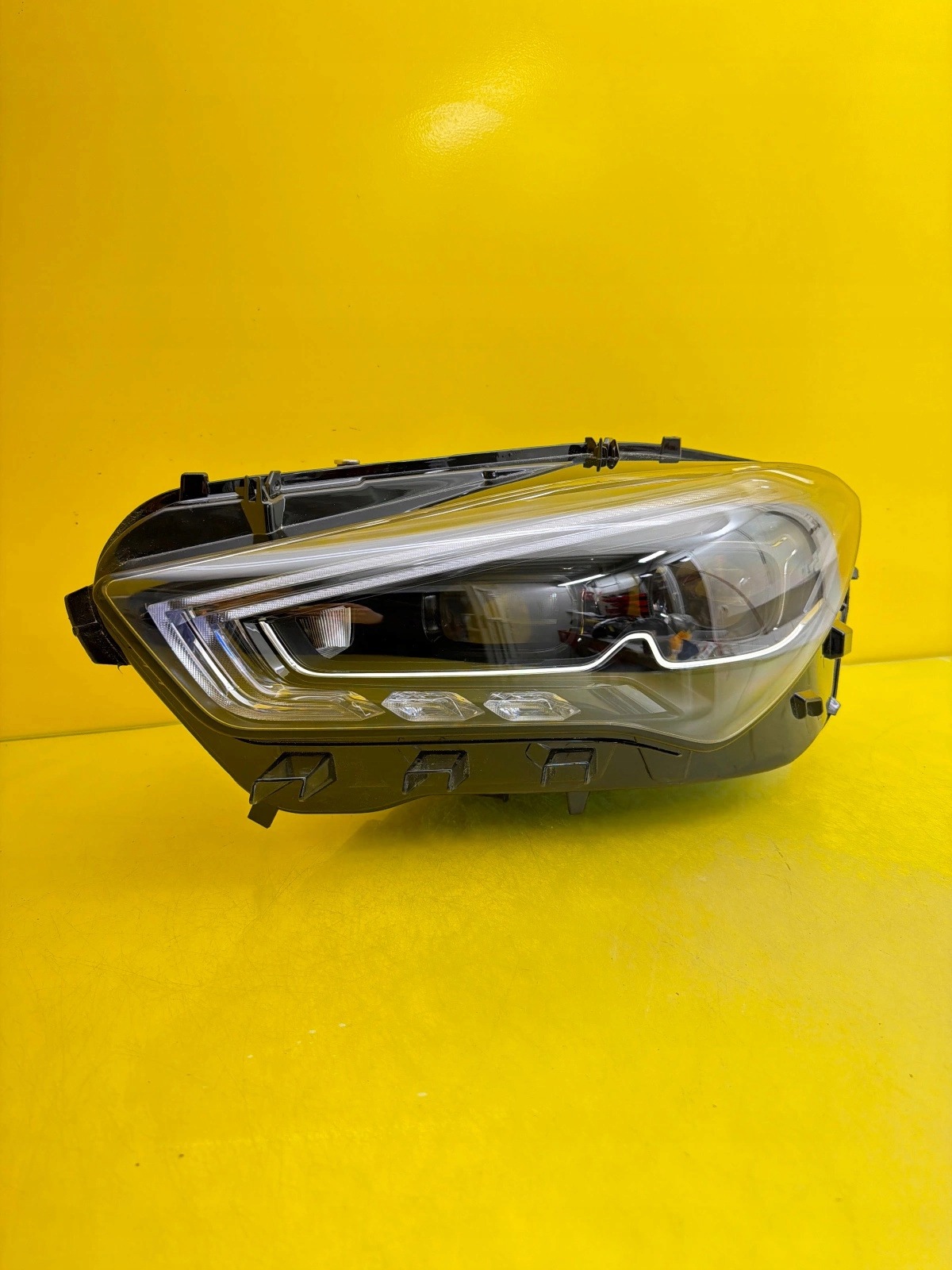 light left Mercedes CLA W118 Lift Full Led Multibeam A1189061301